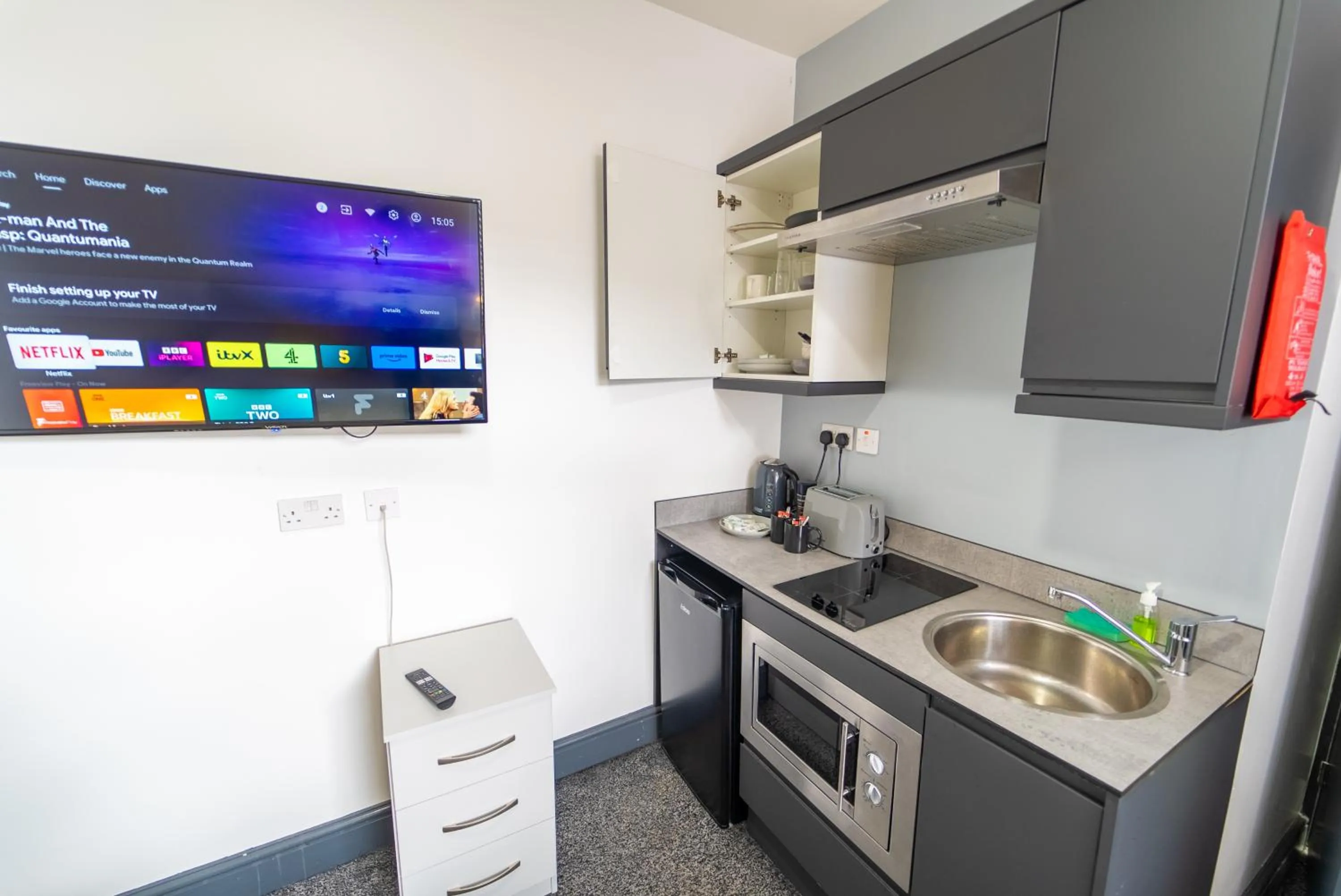 Impeccable 1-Bed Studio in Birmingham