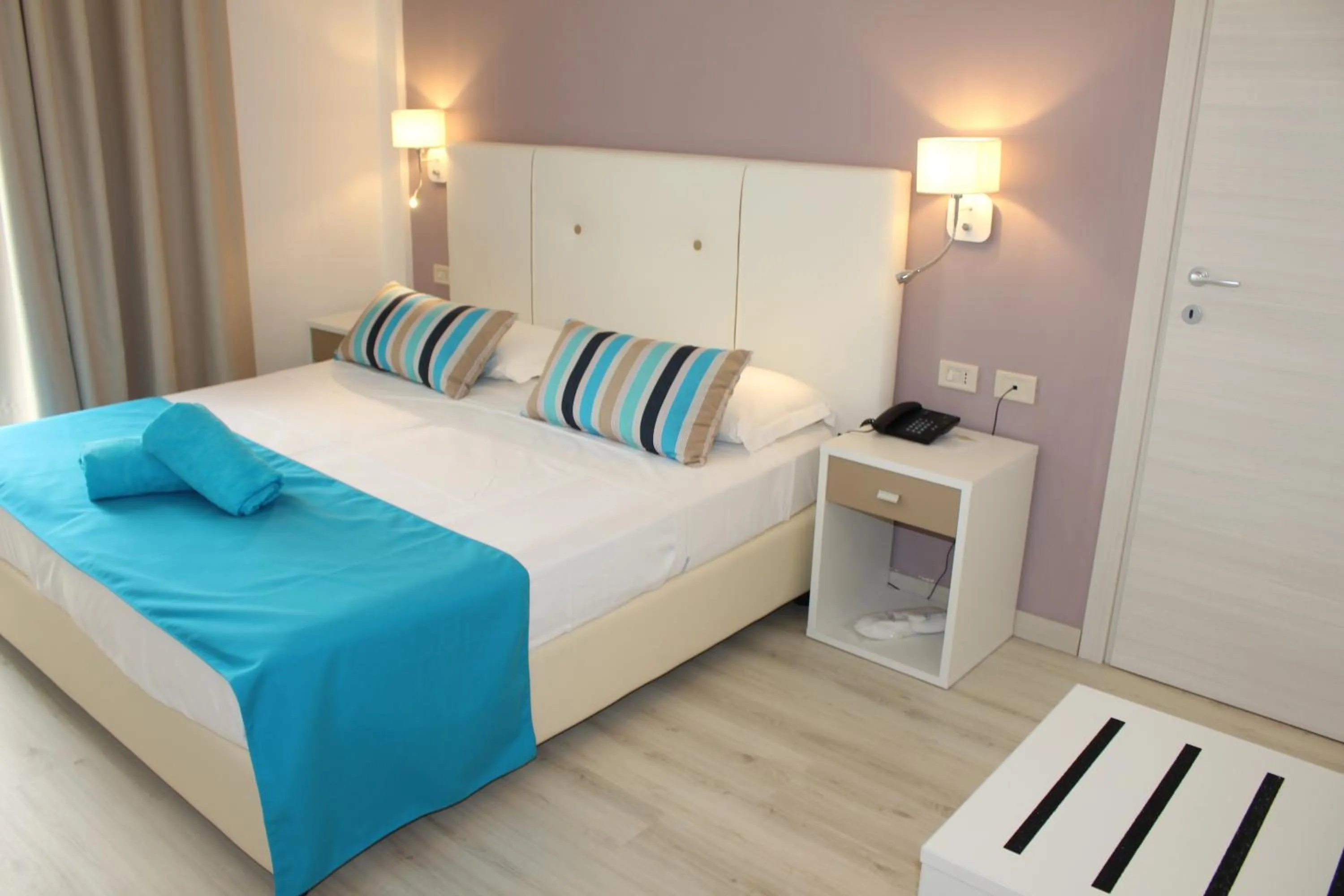 Bedroom, Bed in Nicolaus Prime Il Gabbiano Hotel