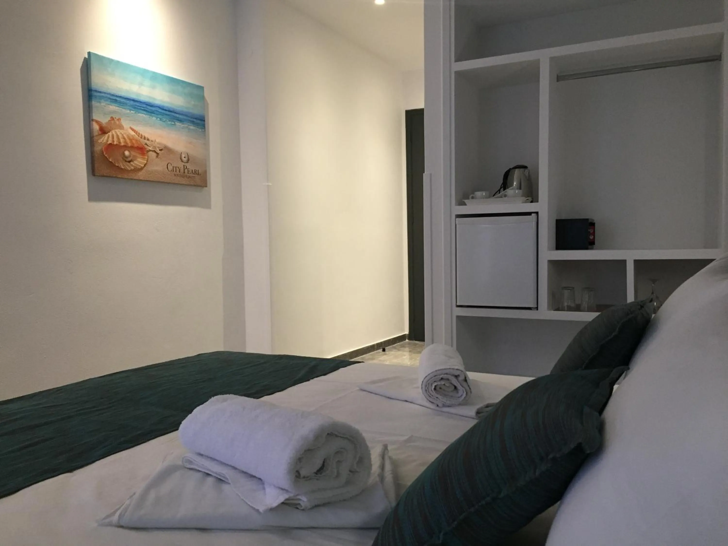 Photo of the whole room, Bed in City Pearl Hotel