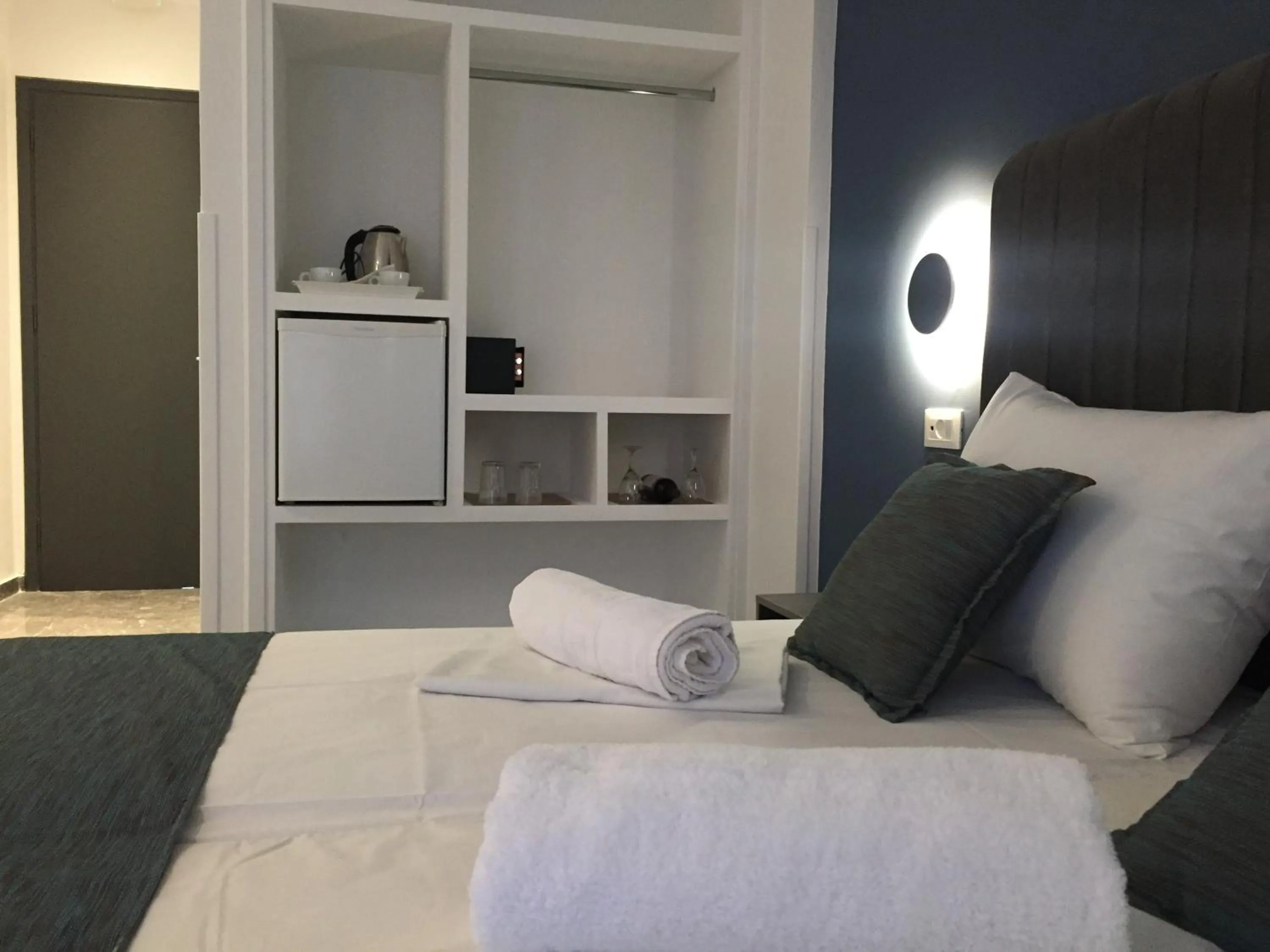 Bed in City Pearl Hotel