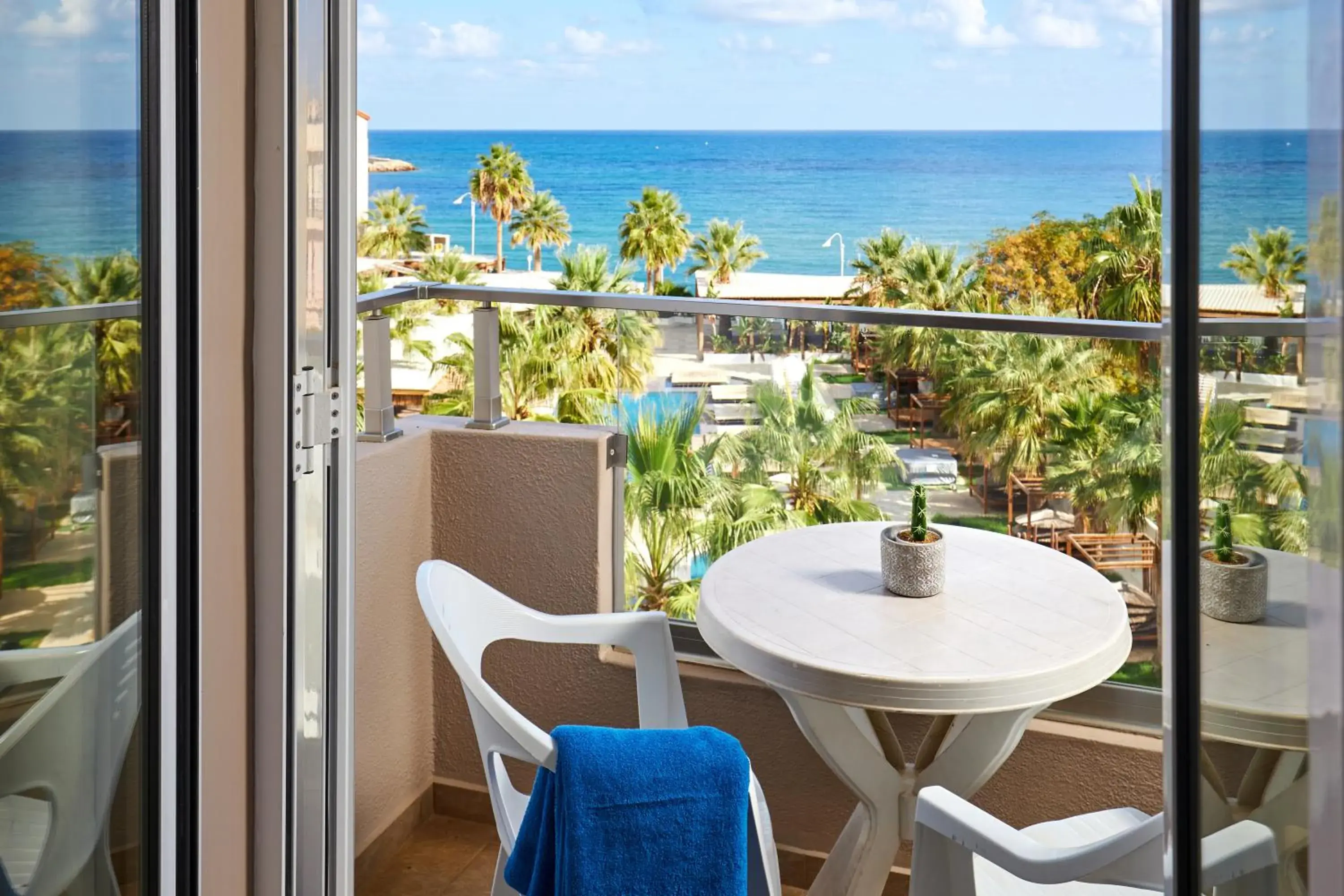 Superior Two-Bedroom Suite with Panoramic Sea View in Dorian Boutique Hotel-Apartments Superior Two-Bedroom Suite with Panoramic Sea View in Dorian Boutique Hotel-Apartments