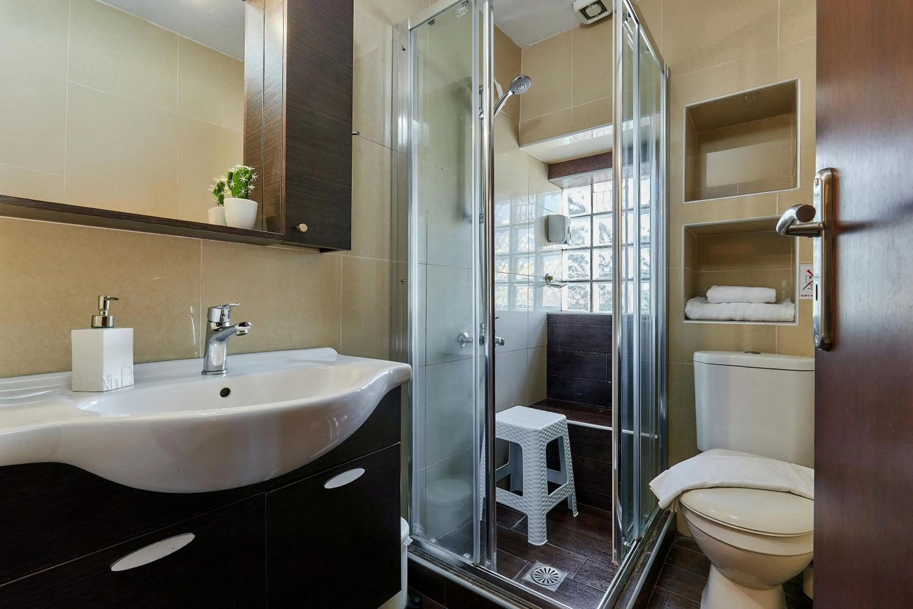 Shower in Dorian Boutique Hotel-Apartments