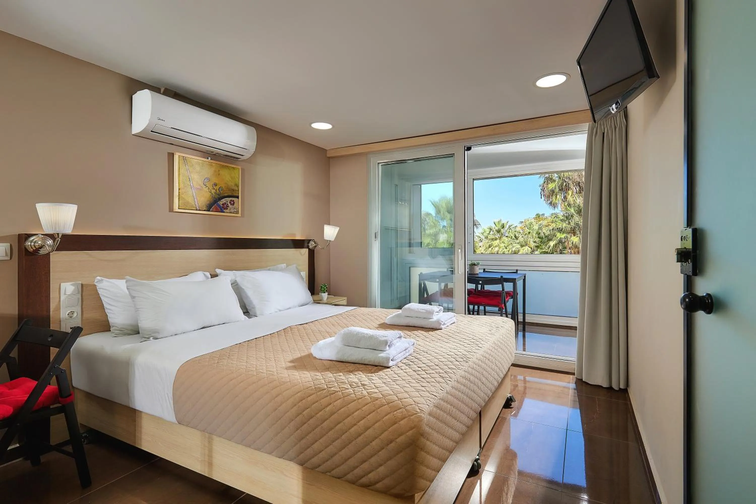 Bed in Dorian Boutique Hotel-Apartments