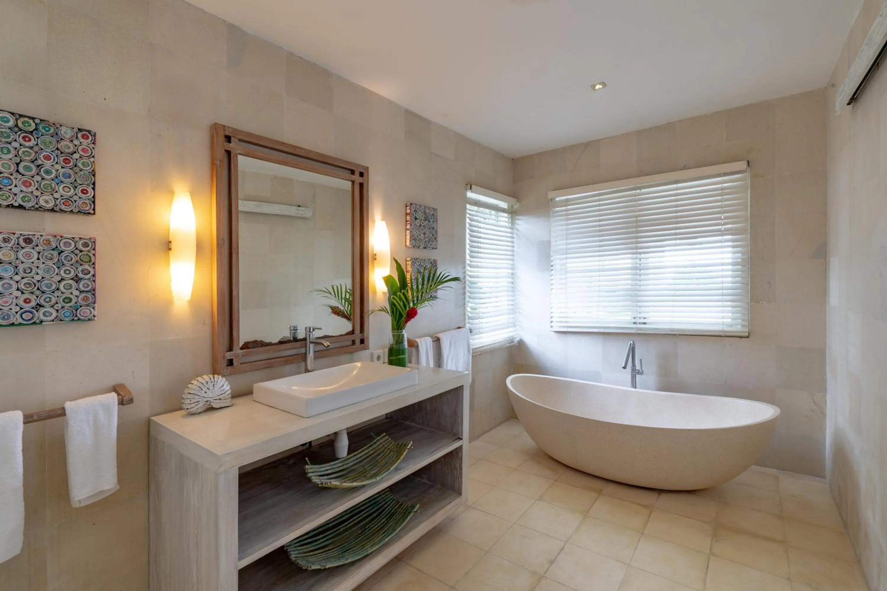 Bathroom in Casa del Mar