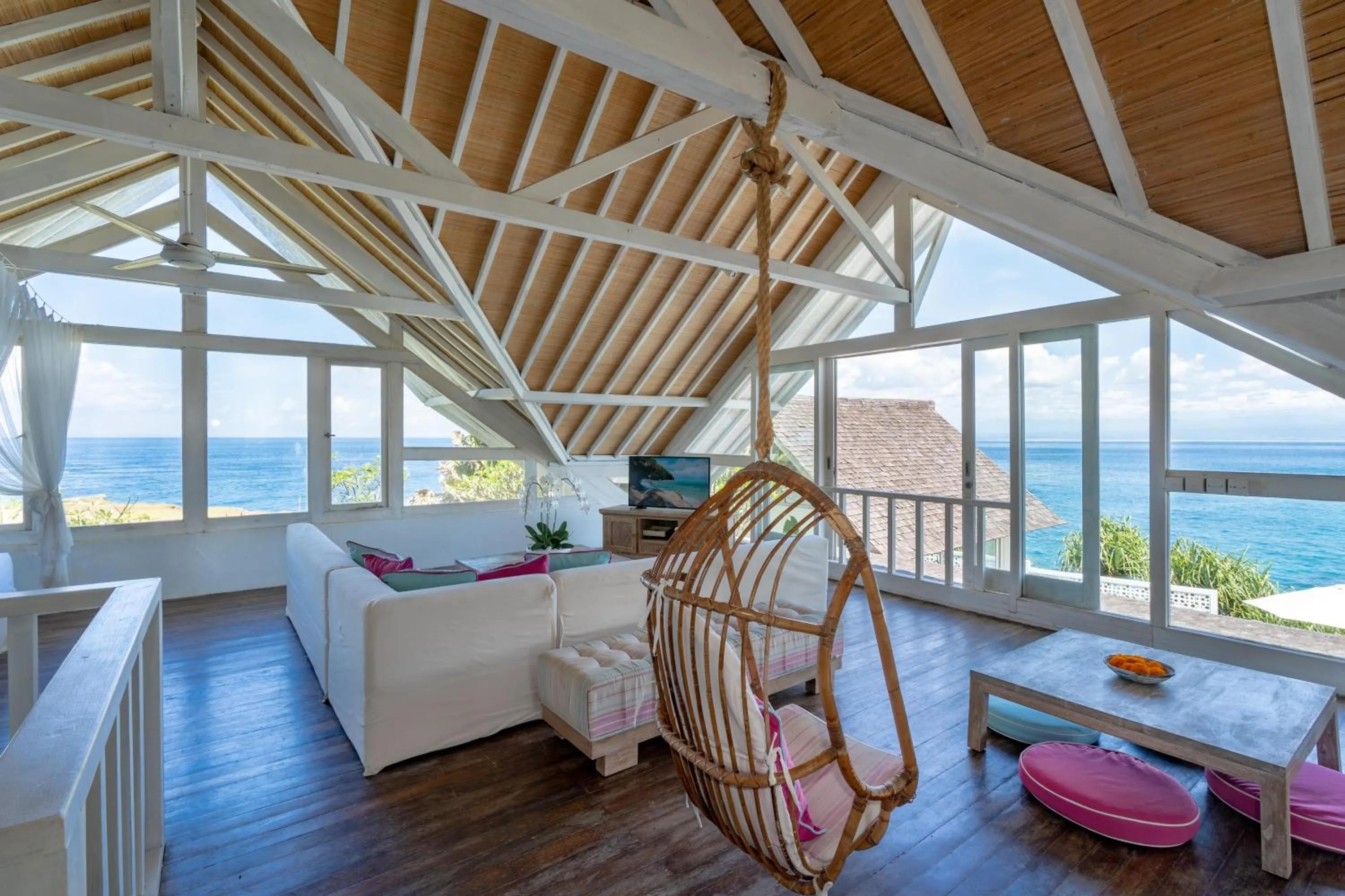 Communal lounge/ TV room in Casa del Mar