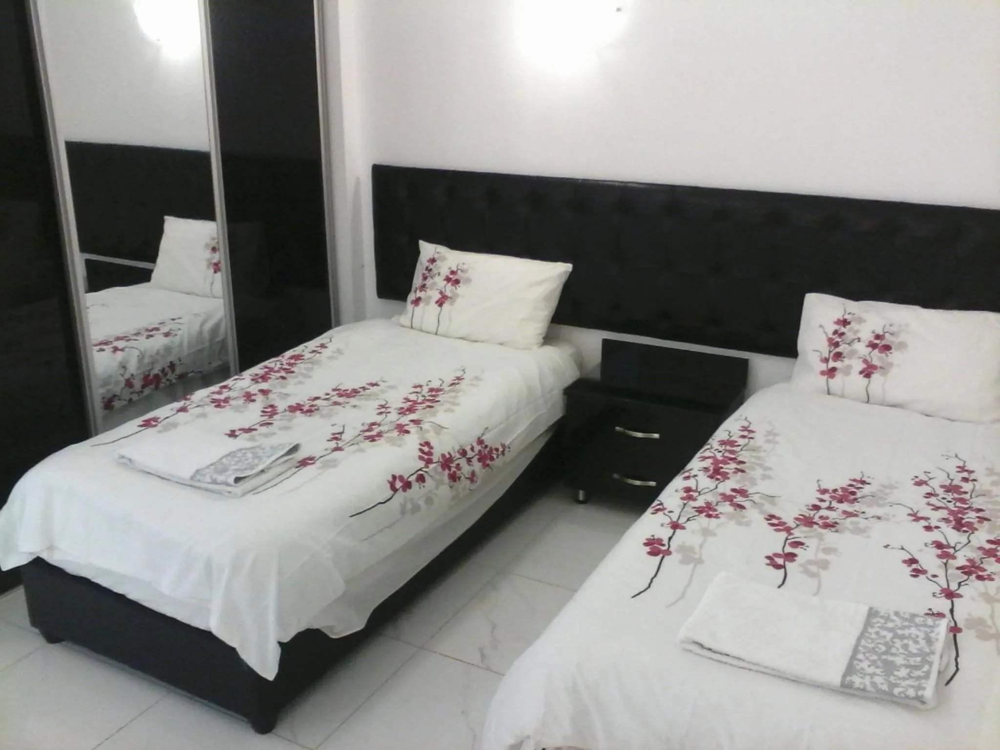 Bedroom, Bed in The Place Apartments