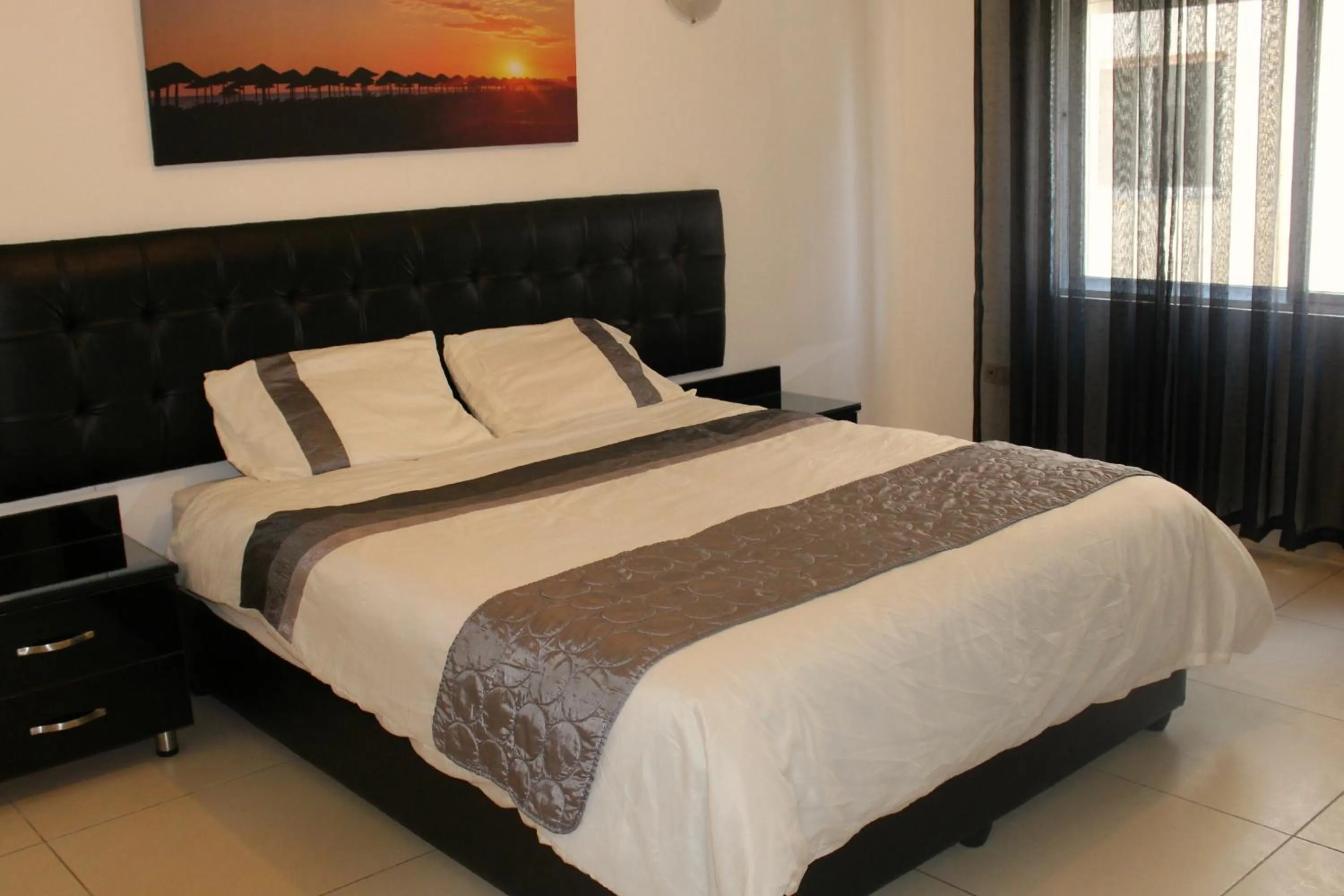 Bedroom, Bed in The Place Apartments