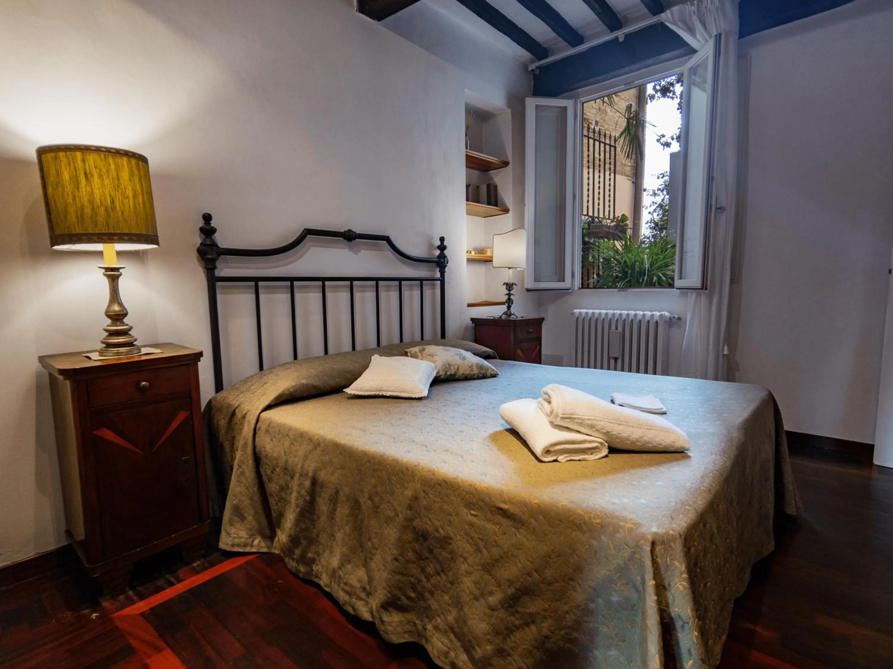 Bed in B&B Siena In Centro - Diffuso