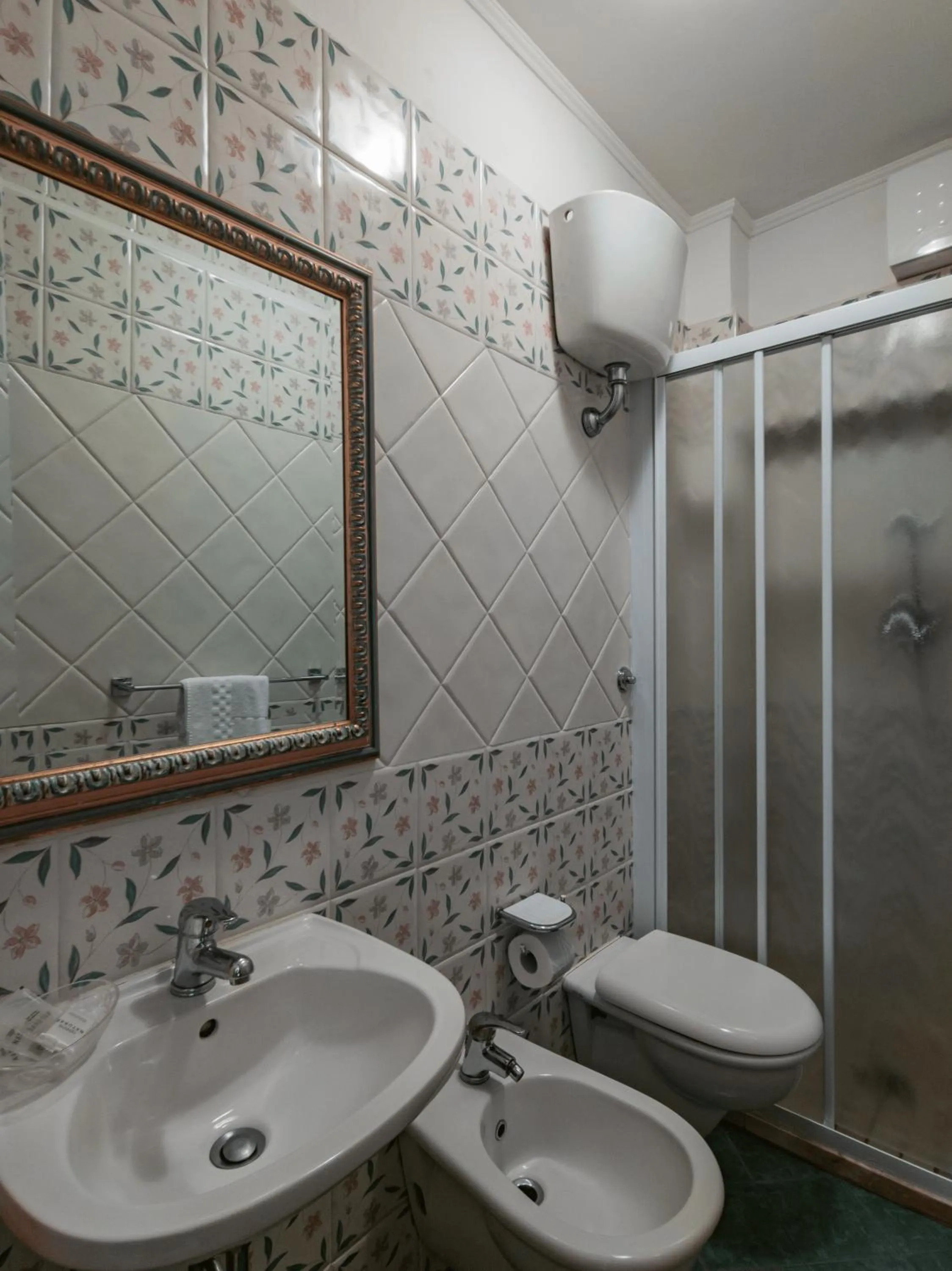 Bathroom in B&B Siena In Centro - Diffuso