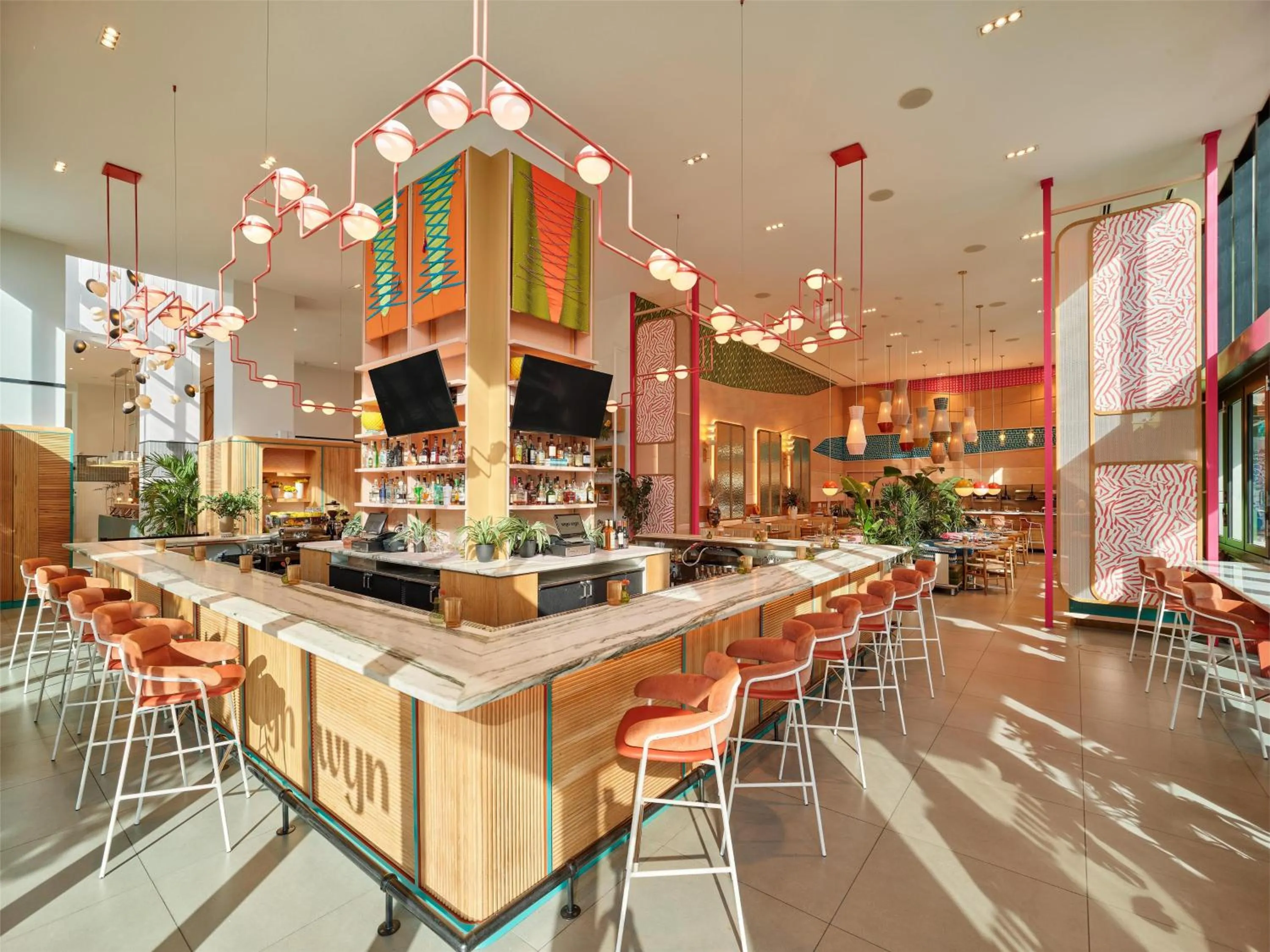 Restaurant/places to eat in Arlo Wynwood Miami