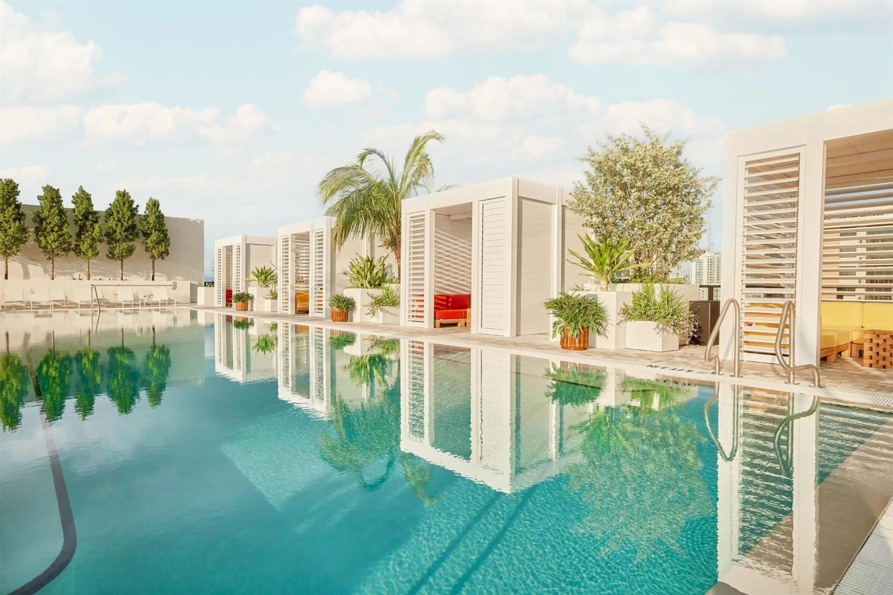 Pool view in Arlo Wynwood Miami