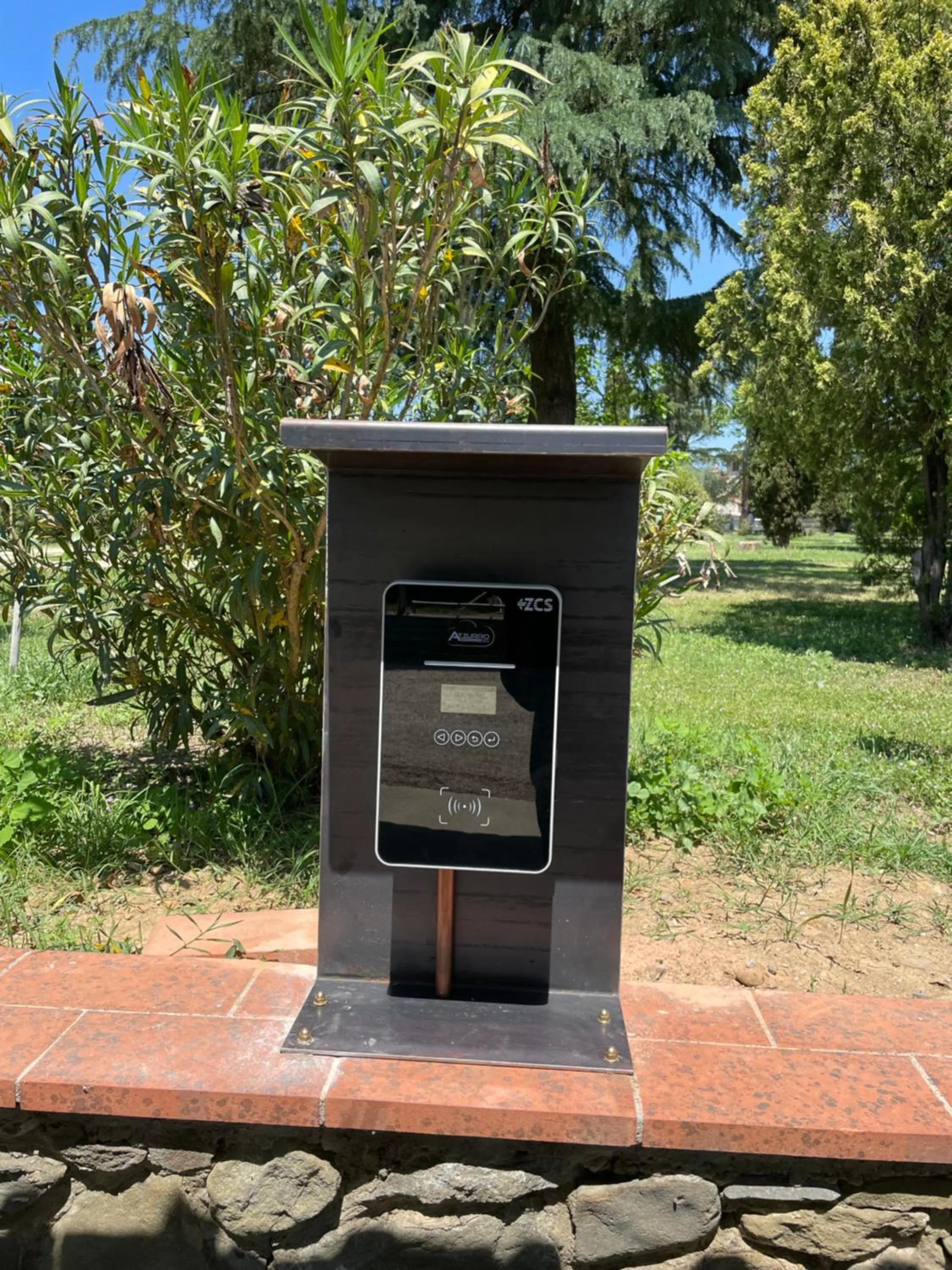 Parking in Villa Rigacci