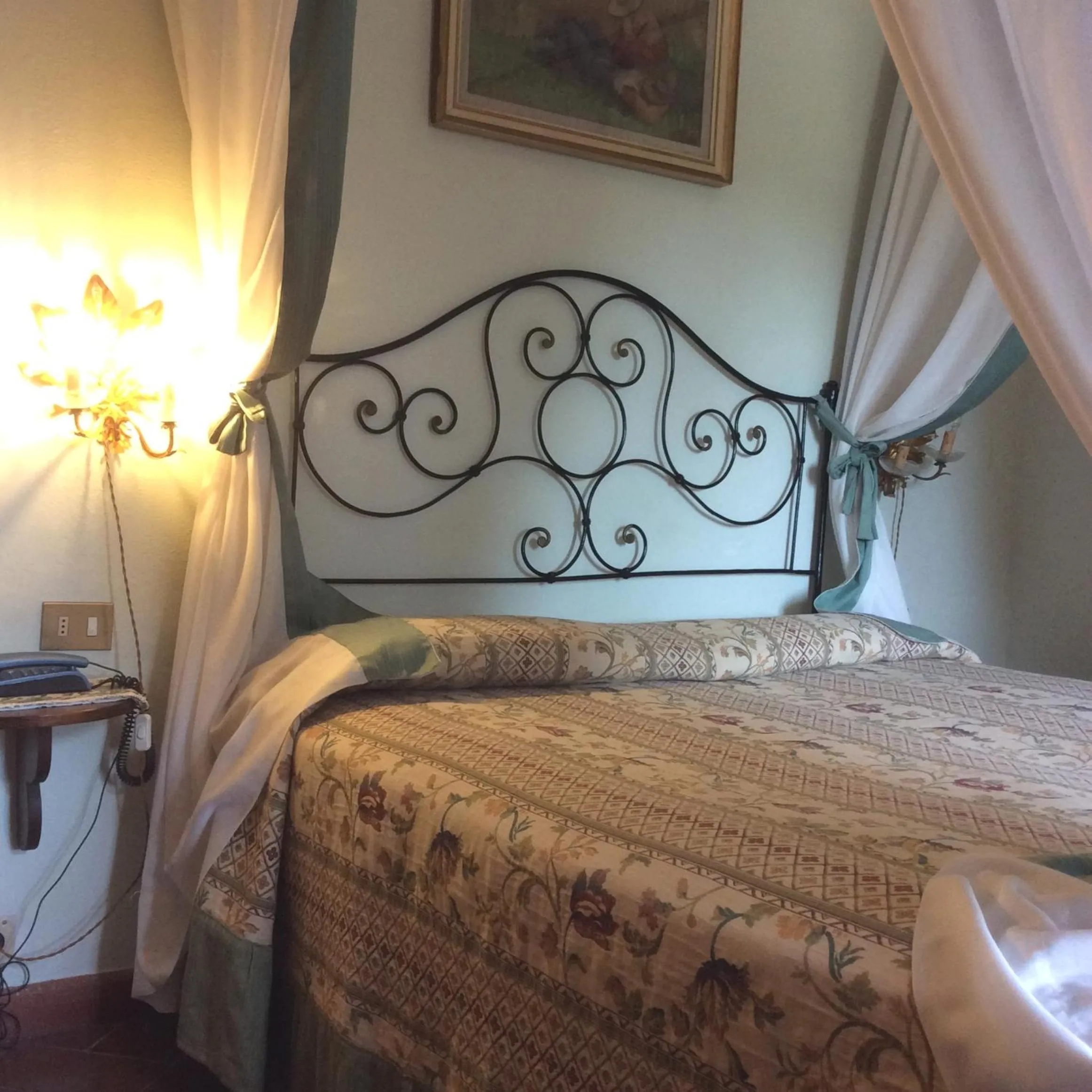 Photo of the whole room, Bed in Villa Rigacci