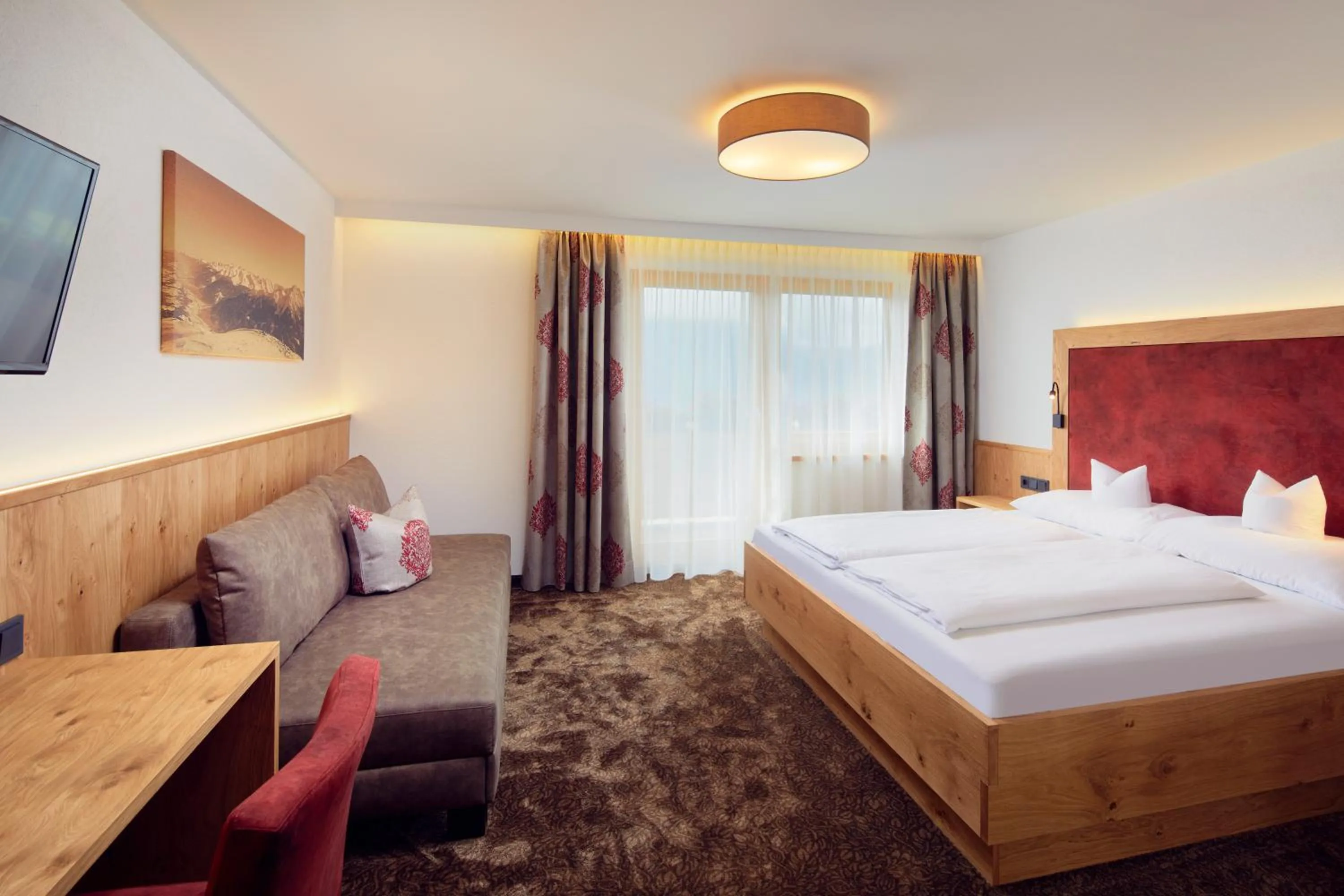 Photo of the whole room, Bed in Hotel Gasthof Abelhof