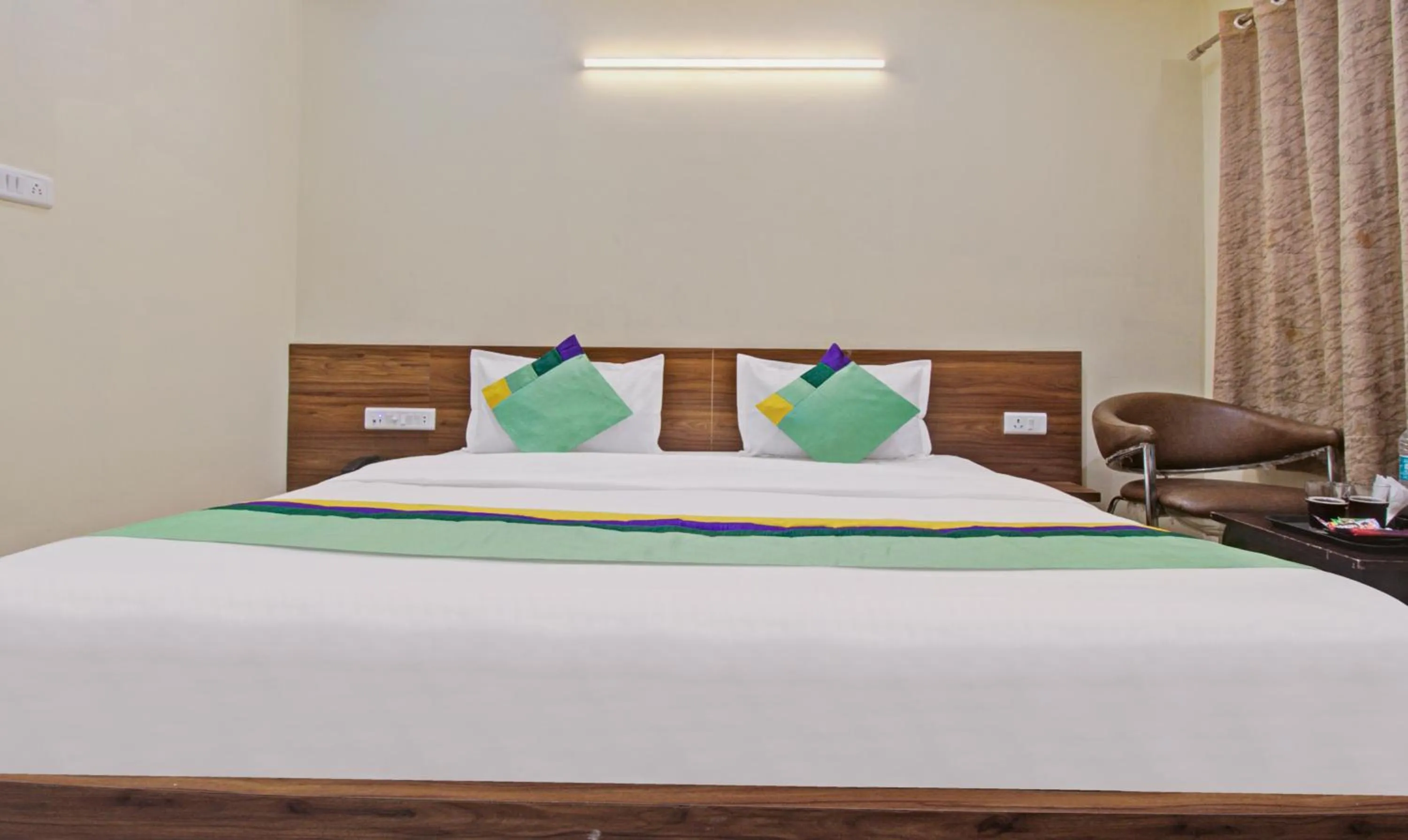 Bedroom, Bed in Hotel Rama Hindustani