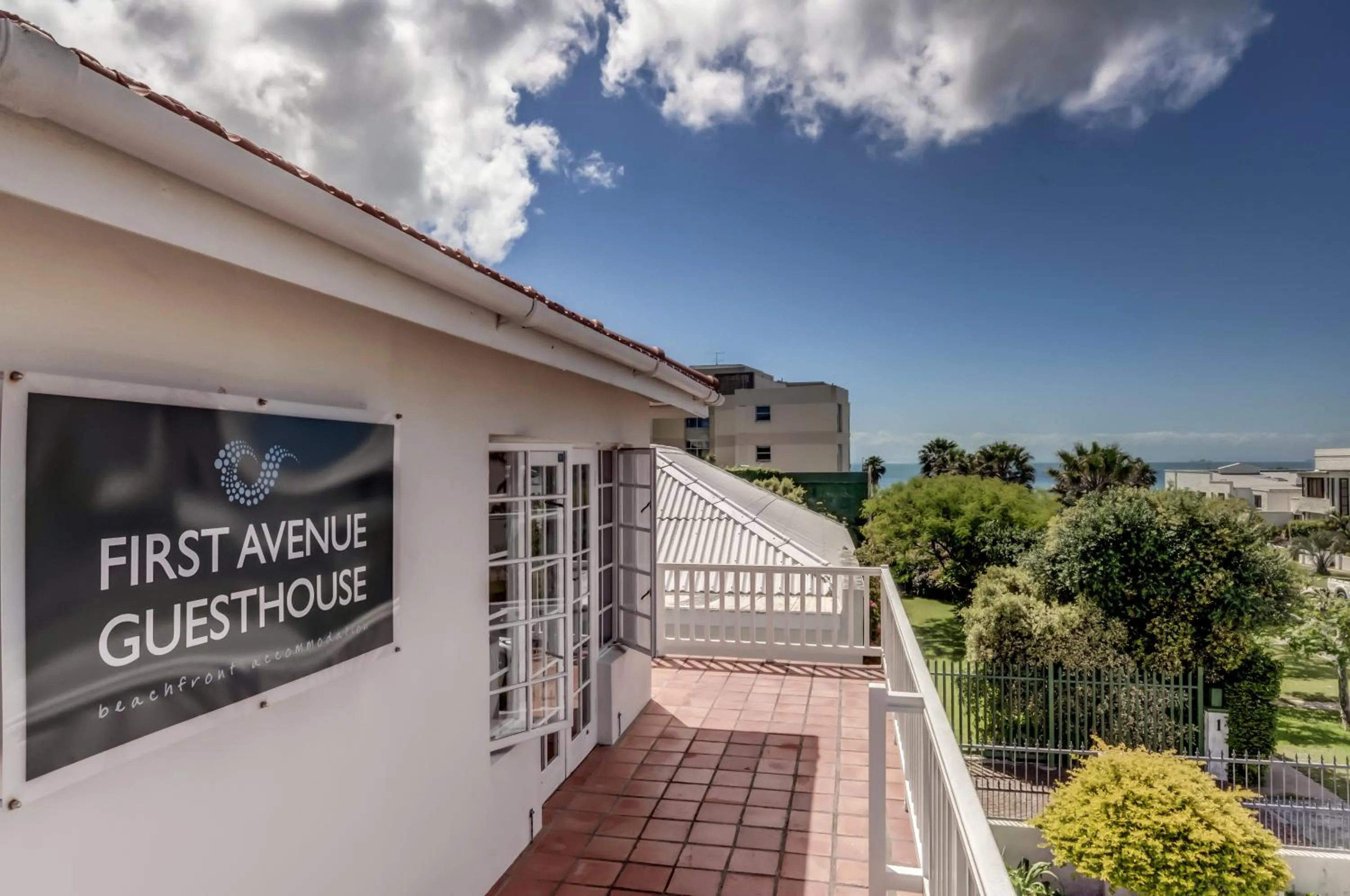 Facade/entrance in First Avenue Guesthouse