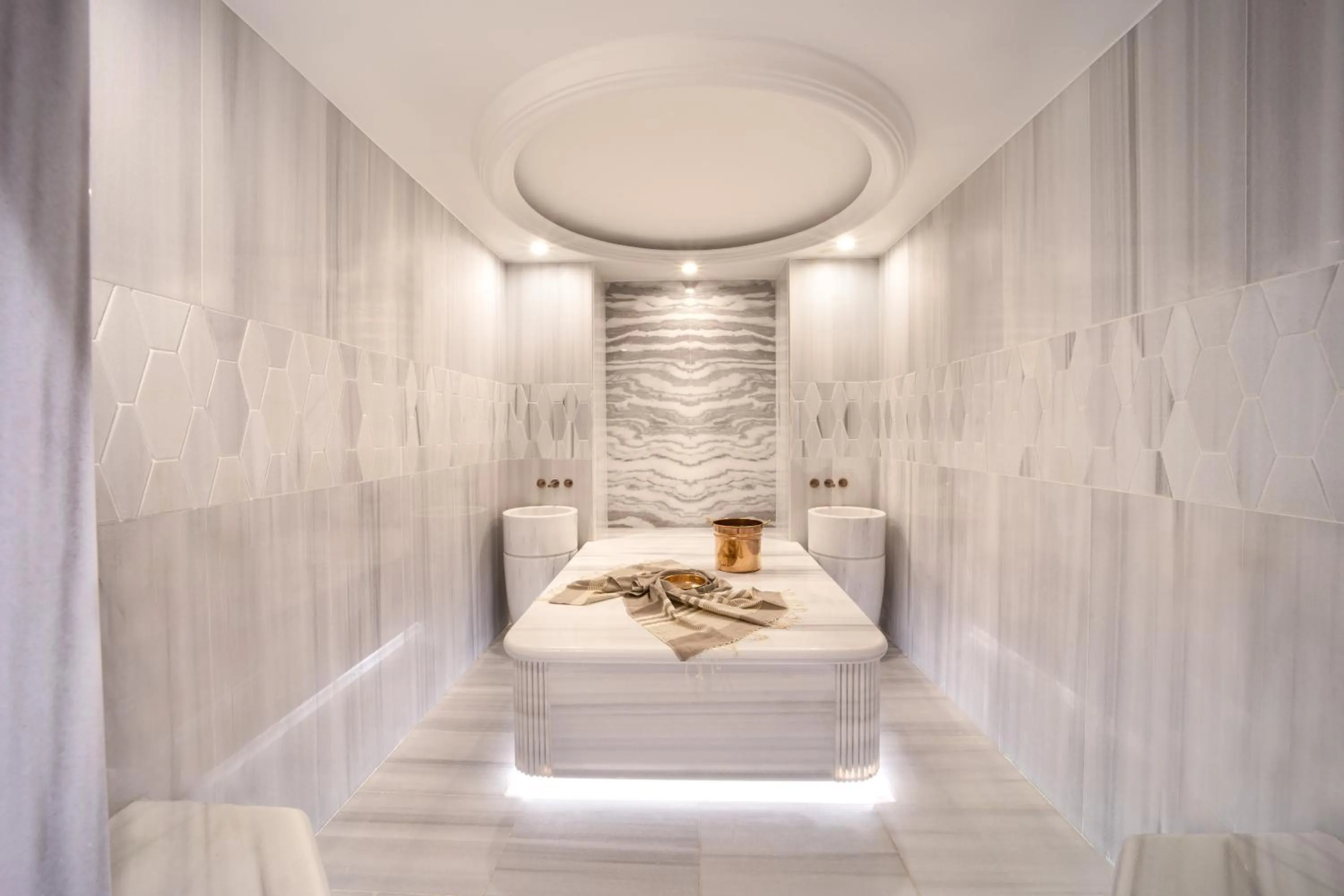 Public Bath, Bed in Bentley Hotel Bosphorus - Special Class