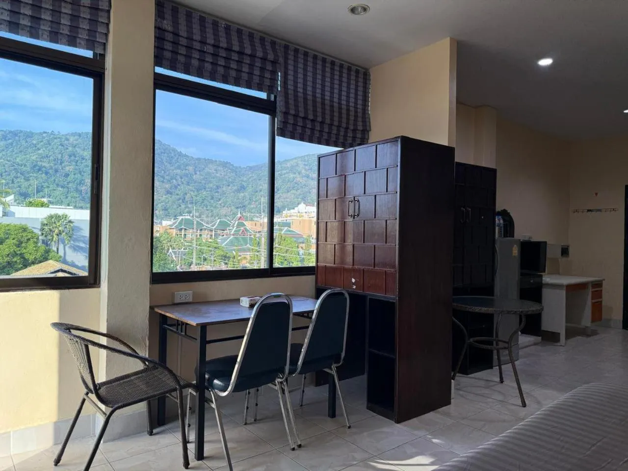 Seating area in Happy Holidays Patong