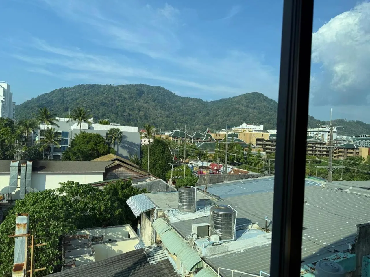 Mountain view in Happy Holidays Patong