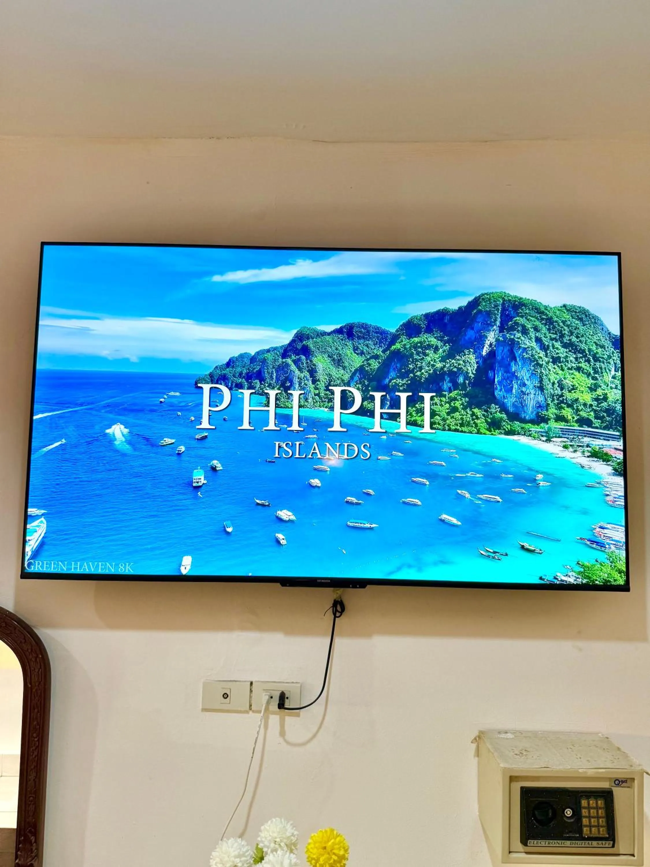 Happy Holidays Patong