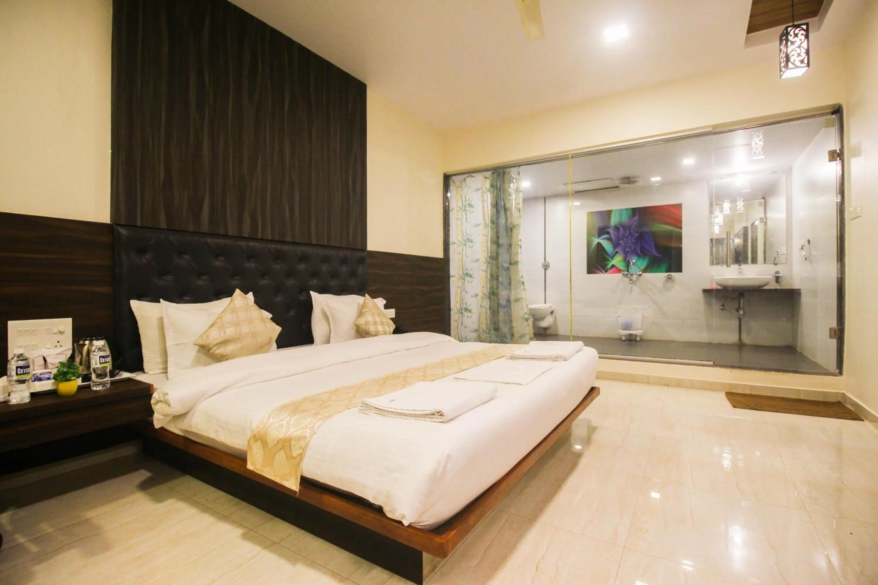 Bedroom, Bed in SHARDUL HERITAGE THE RESORT
