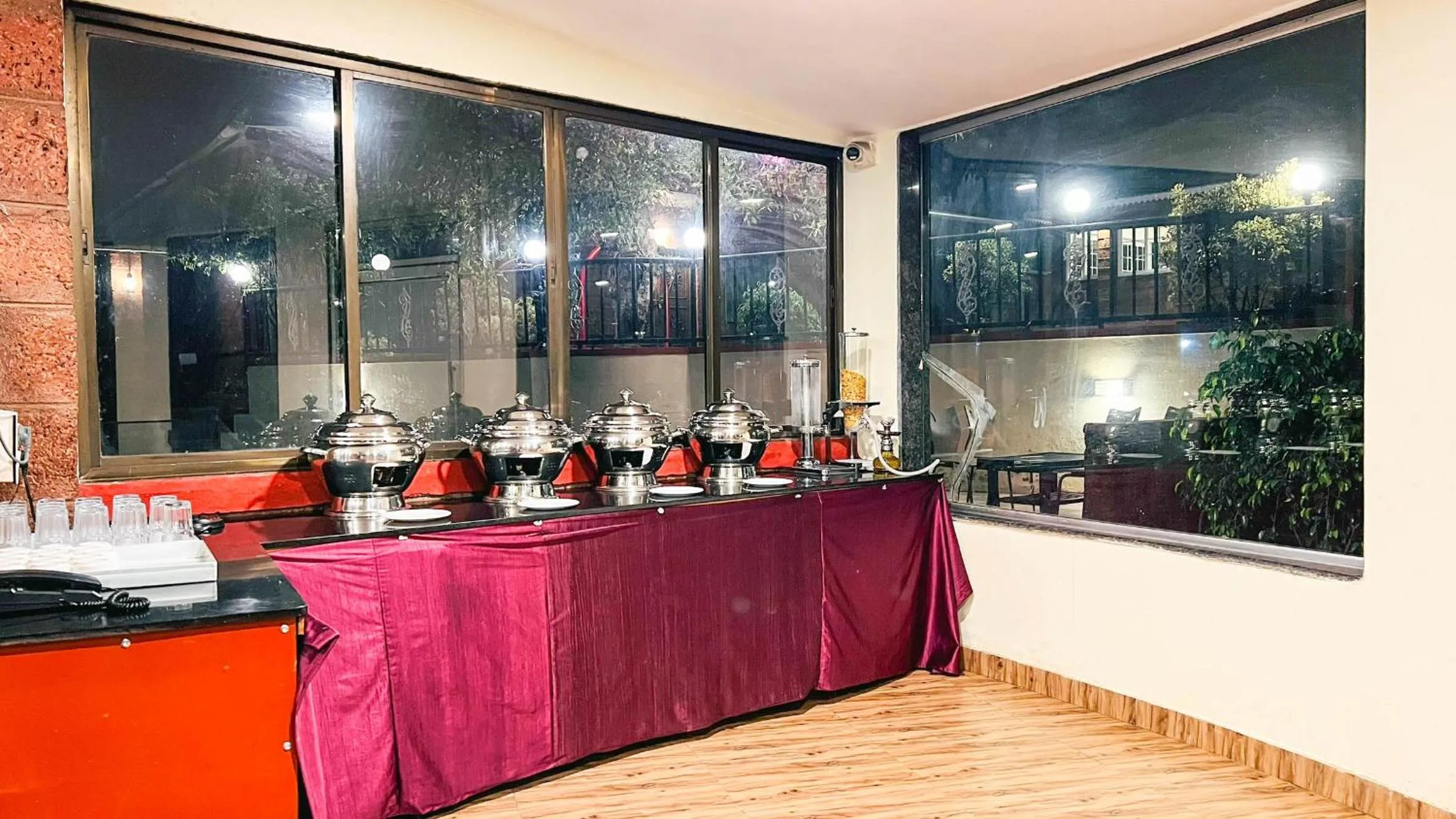 Restaurant/places to eat in SHARDUL HERITAGE THE RESORT