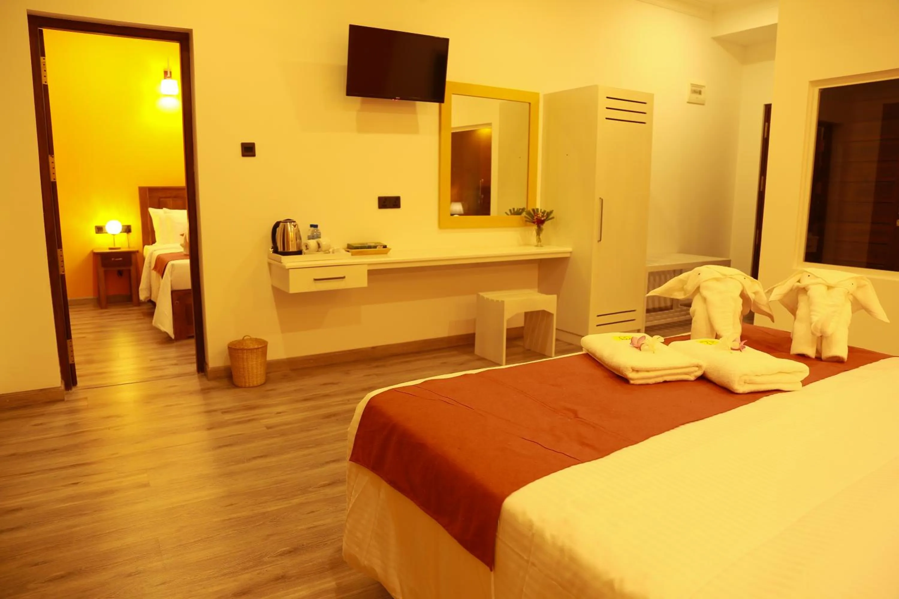 TV and multimedia, Bed in Ali Weta Safari Resort