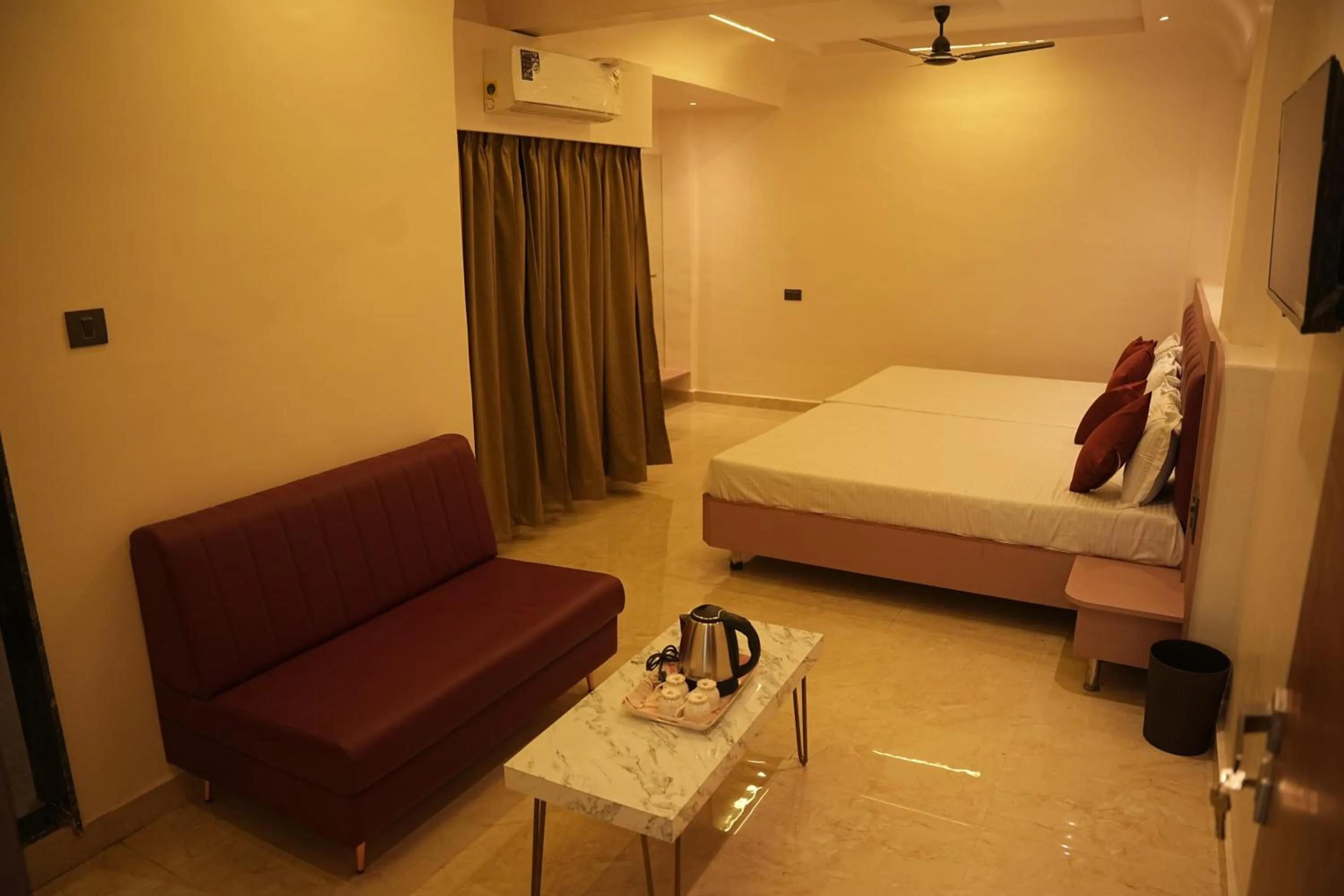 Hotel Vimal Palace