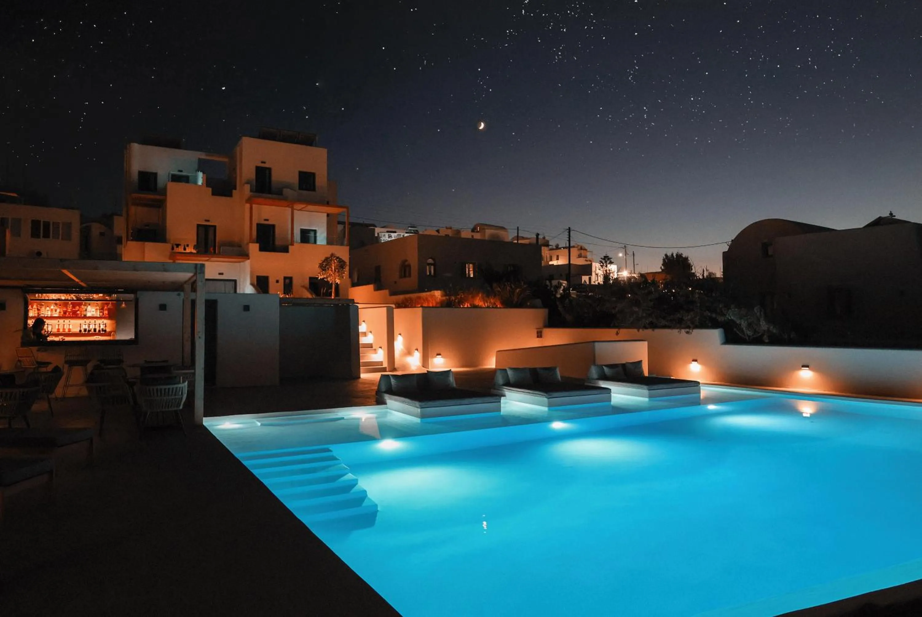 Night in North Wind Luxury Suites