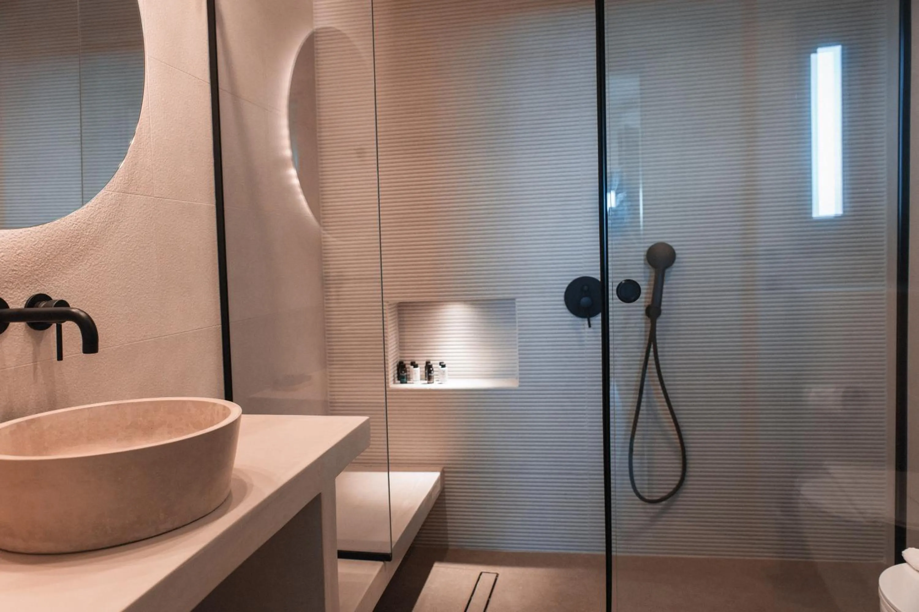 Shower in North Wind Luxury Suites