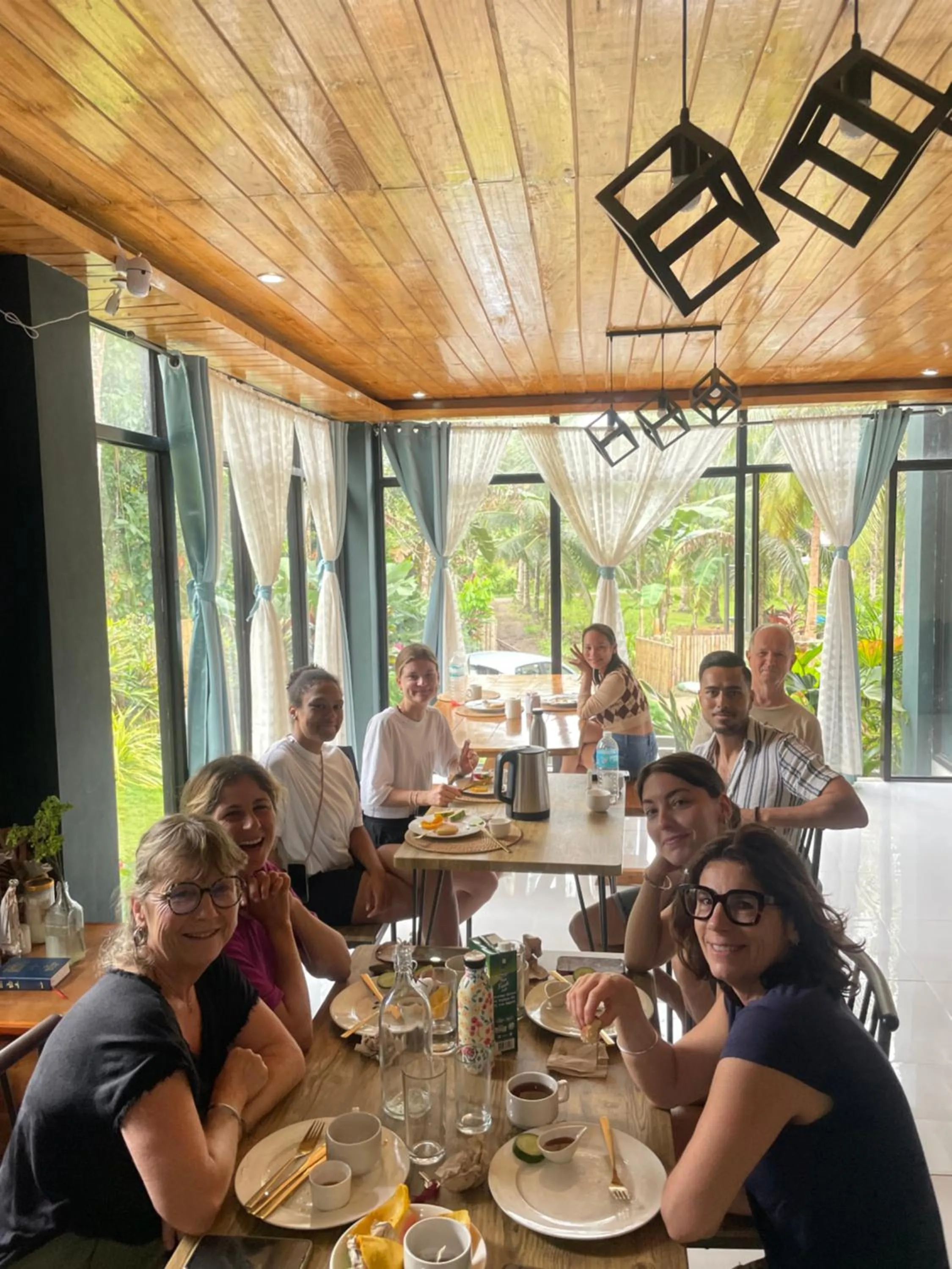 CASA AGUELO Chocolate Hills