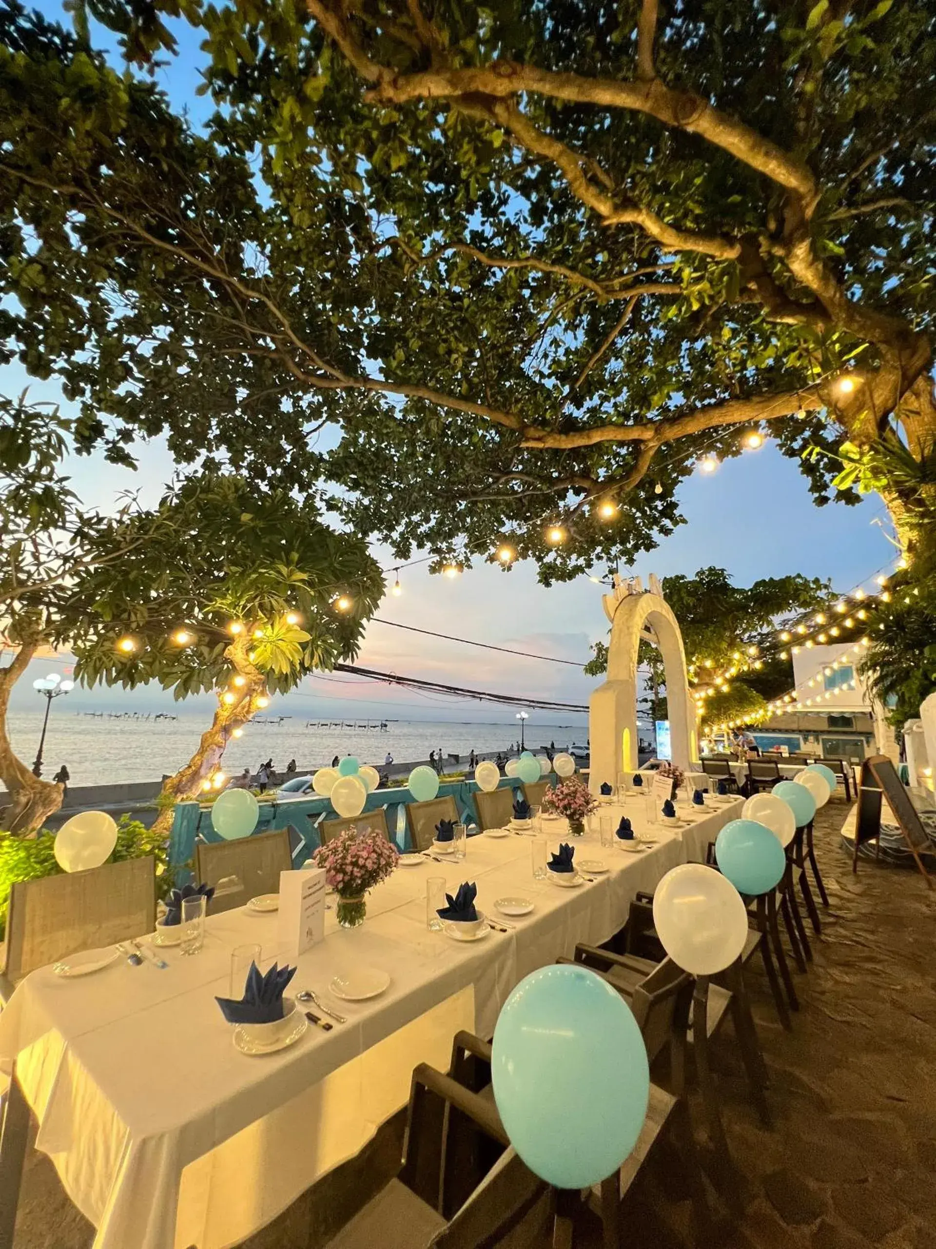 Restaurant/places to eat in SUNTORINI BOUTIQUE HOTEL Restaurant/places to eat in SUNTORINI BOUTIQUE HOTEL