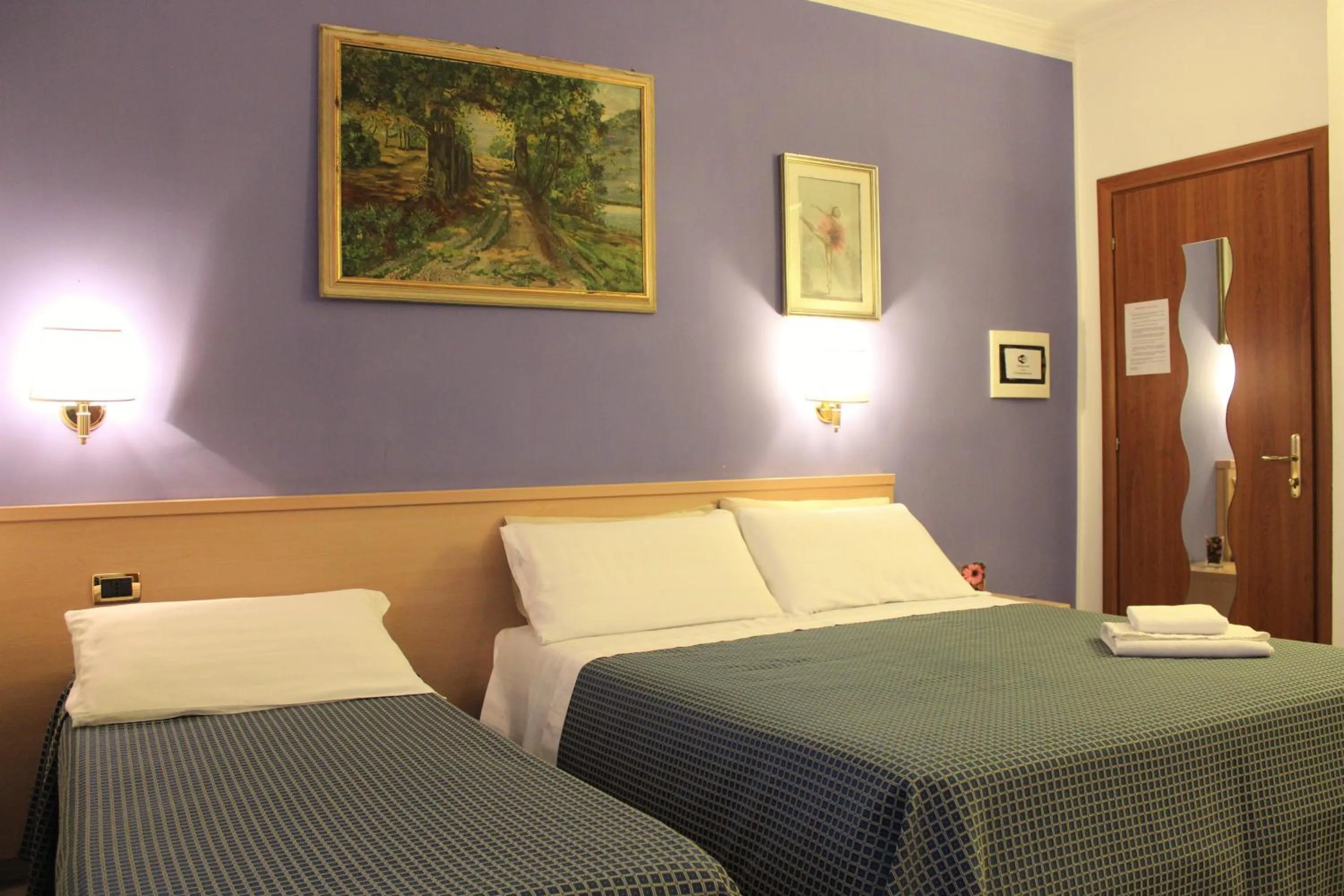 Bedroom, Bed in Città Eterna Guest House