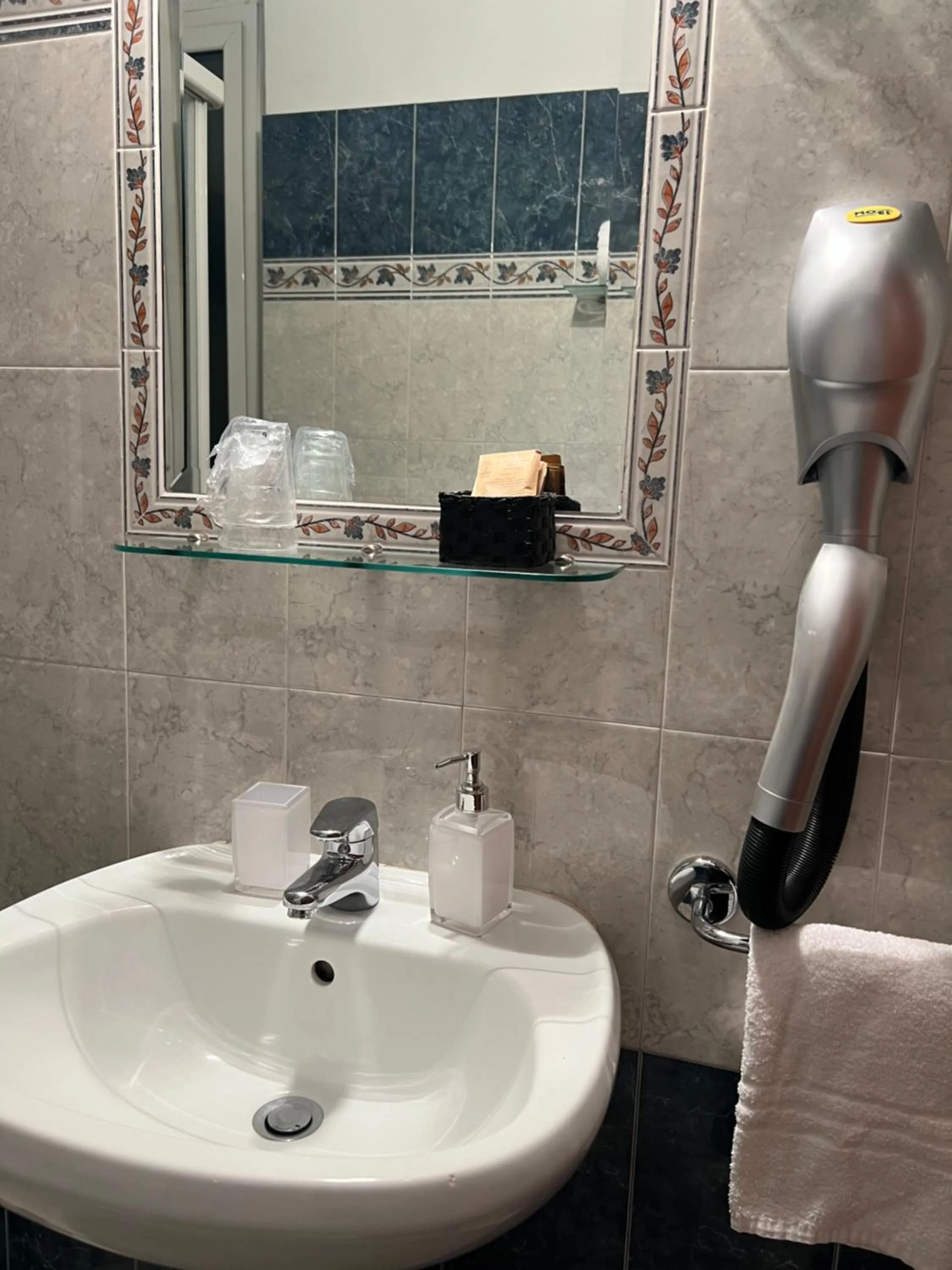 Città Eterna Guest House