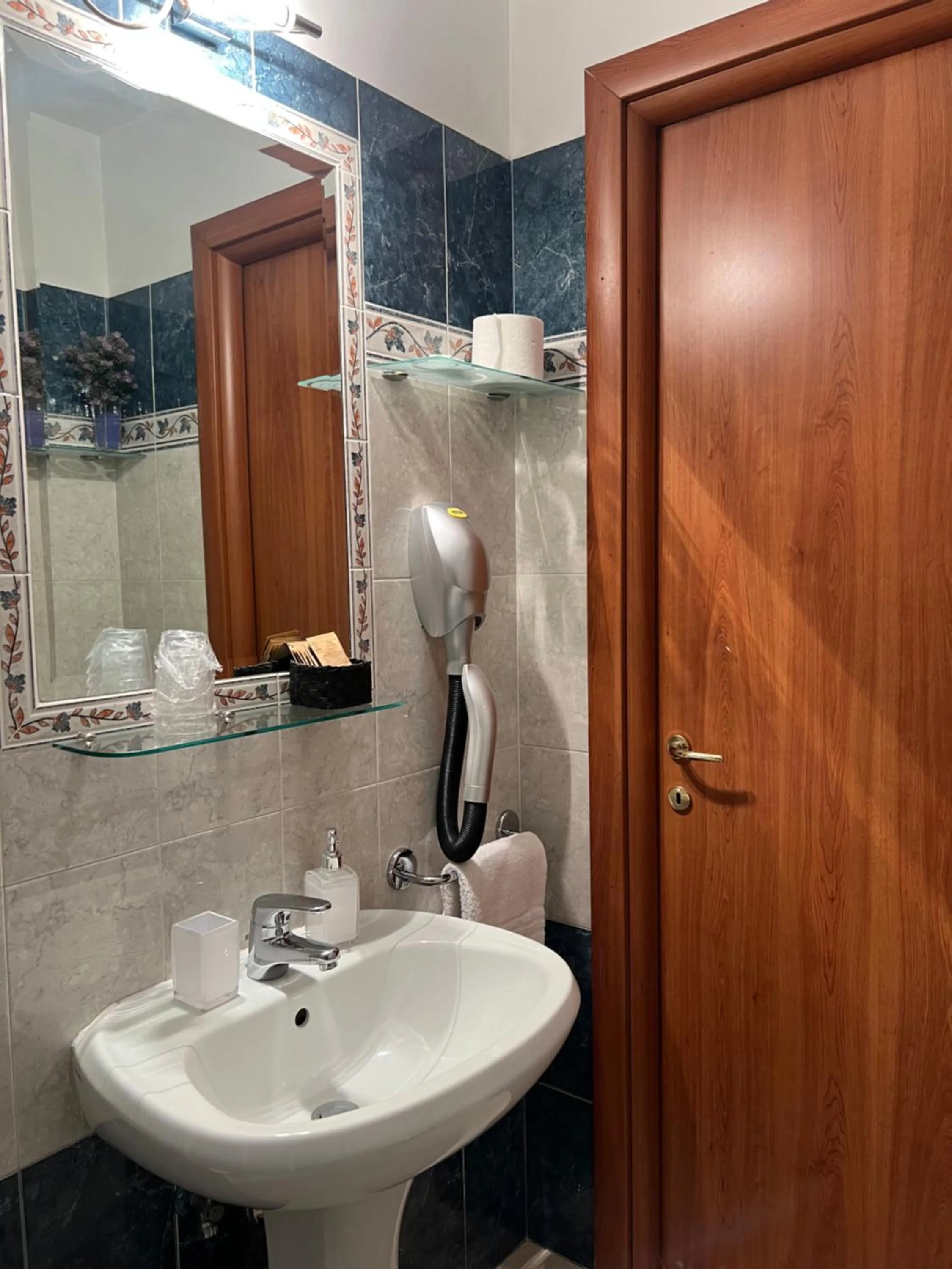 Città Eterna Guest House