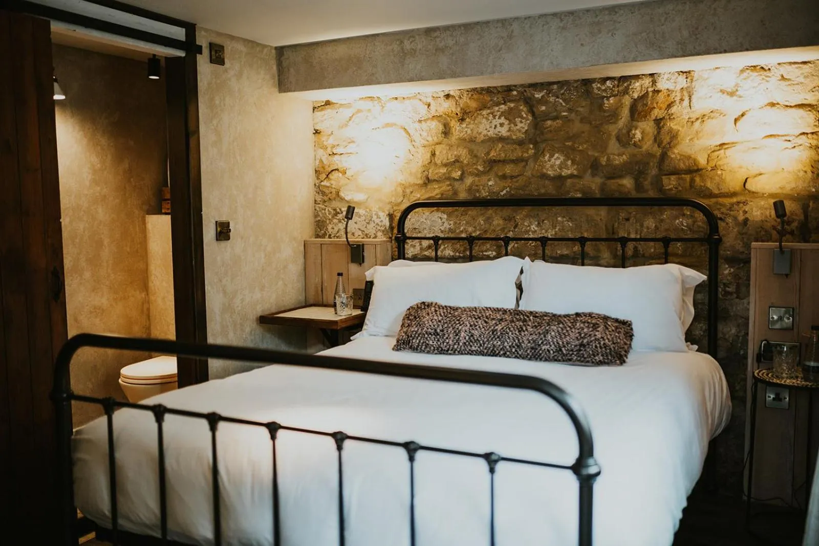 Bedroom, Bed in Runa Farm