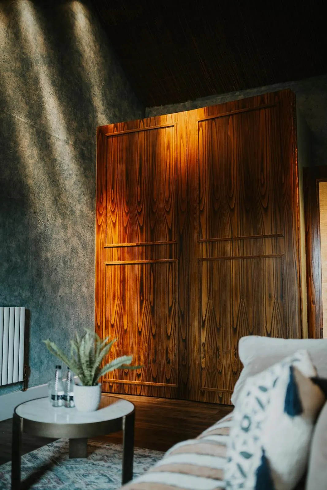 wardrobe in Runa Farm