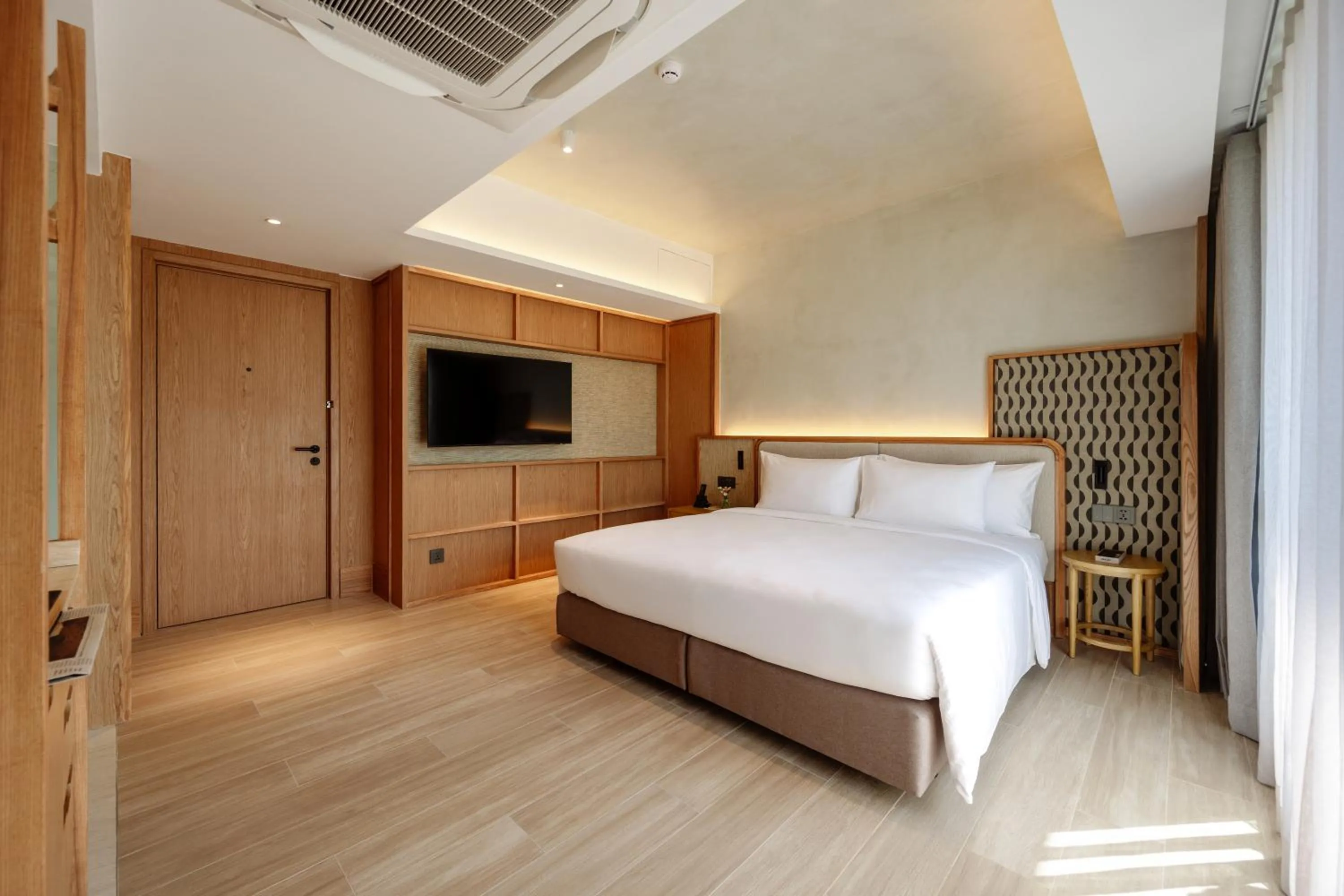 Photo of the whole room, Bed in Ad Lib Hotel Bangkok