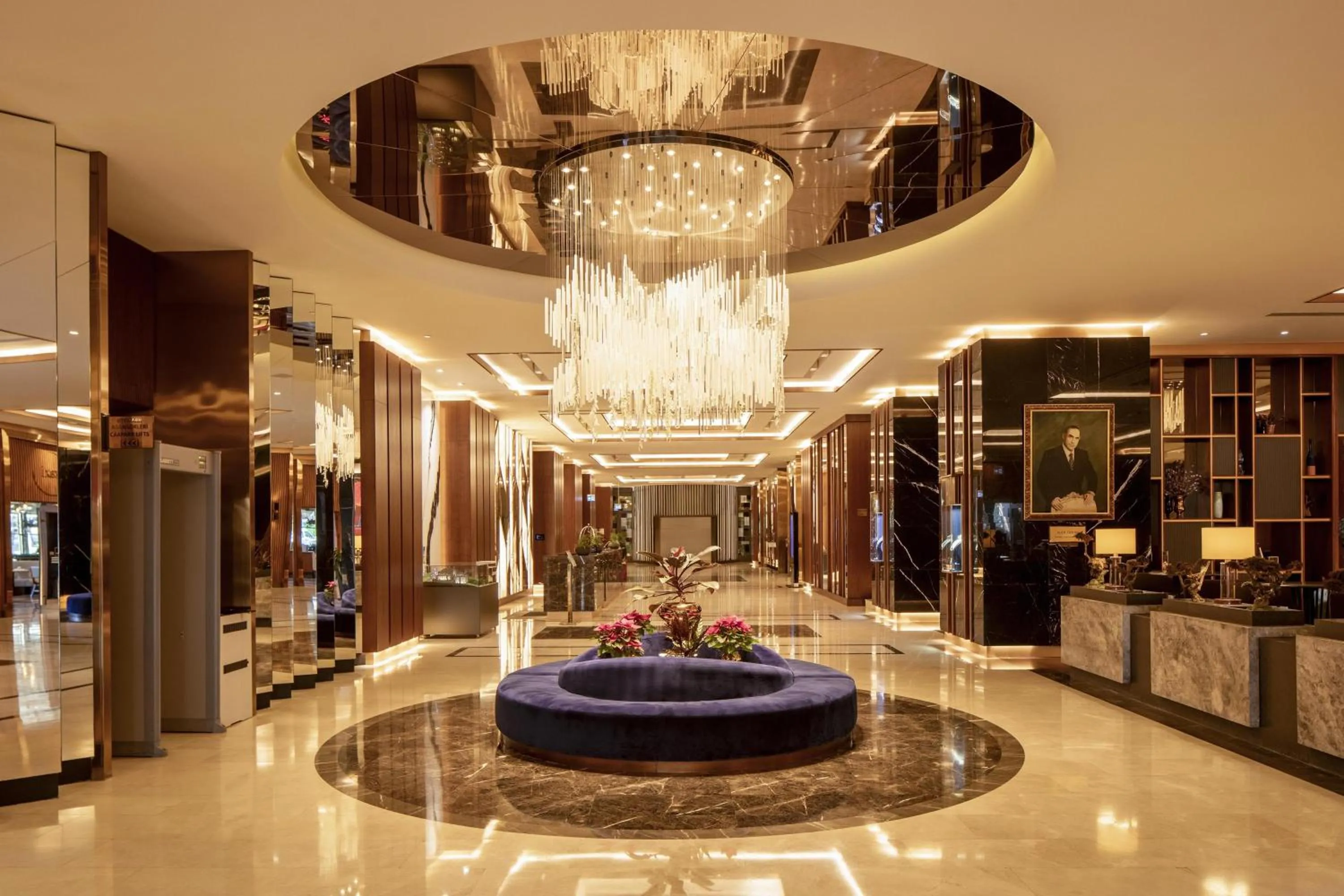 Lobby or reception in Hilton Istanbul Maslak