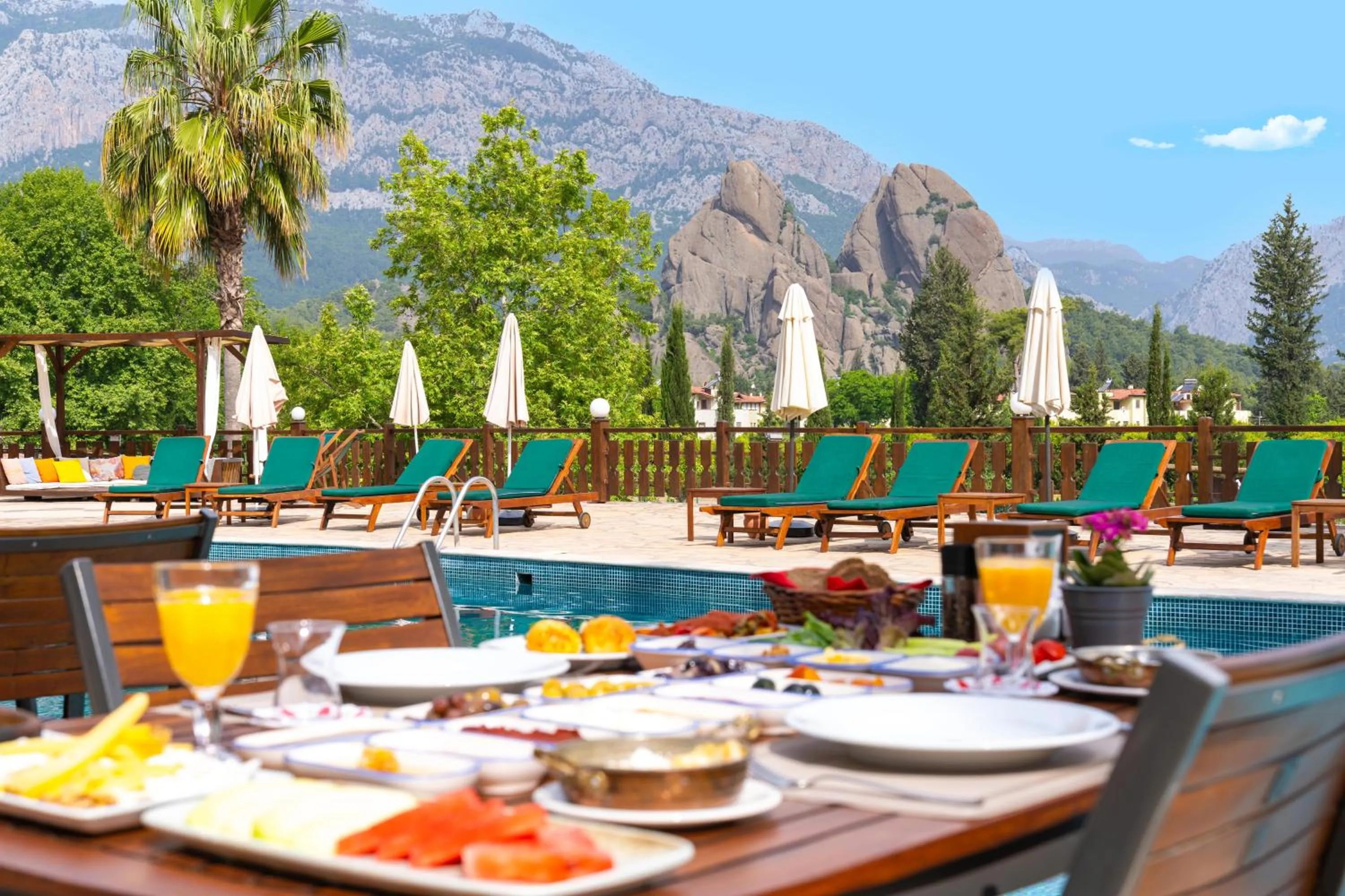 Restaurant/places to eat in Hotel Berke Ranch&Nature