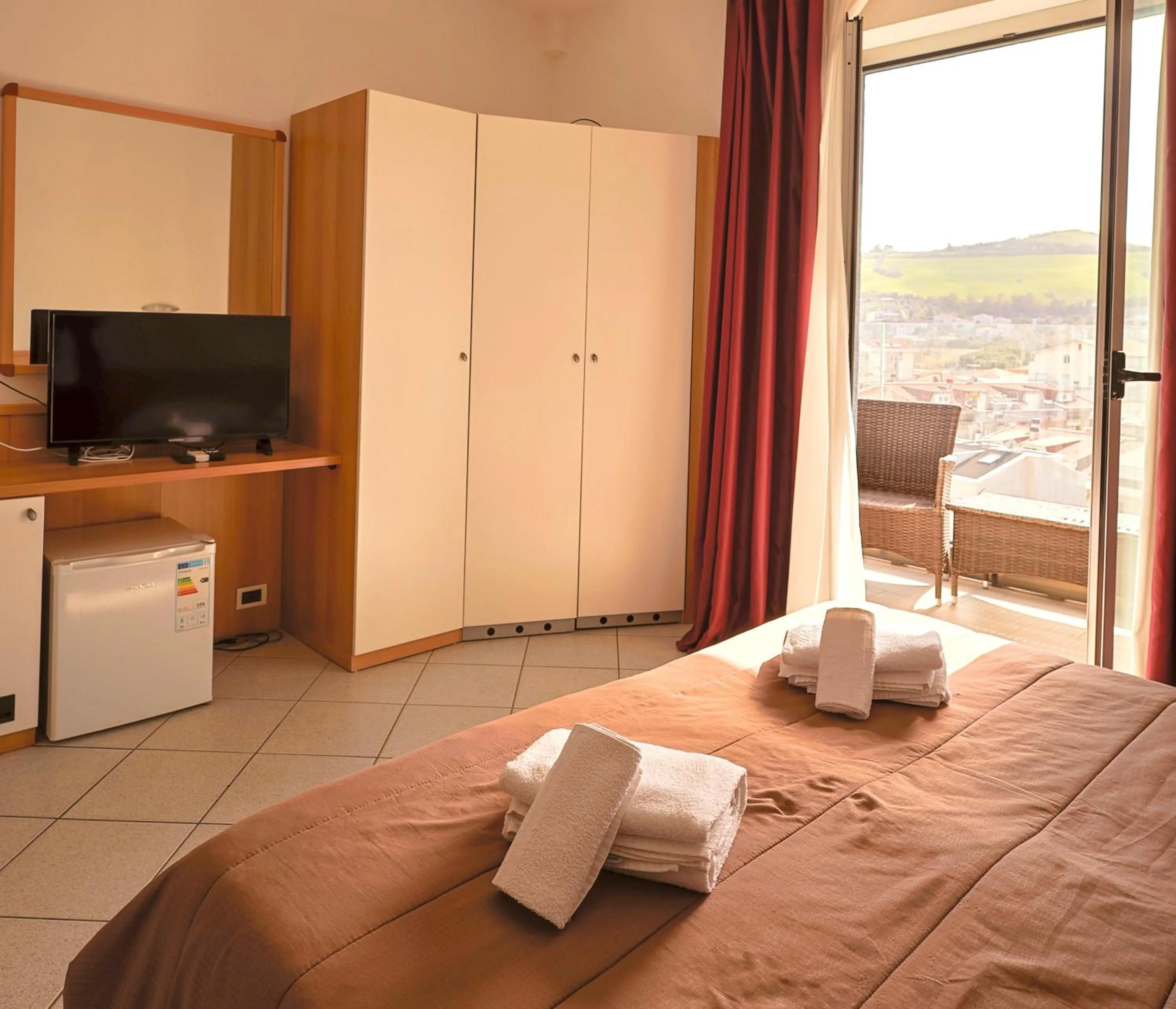 Bed in Hotel Felicioni