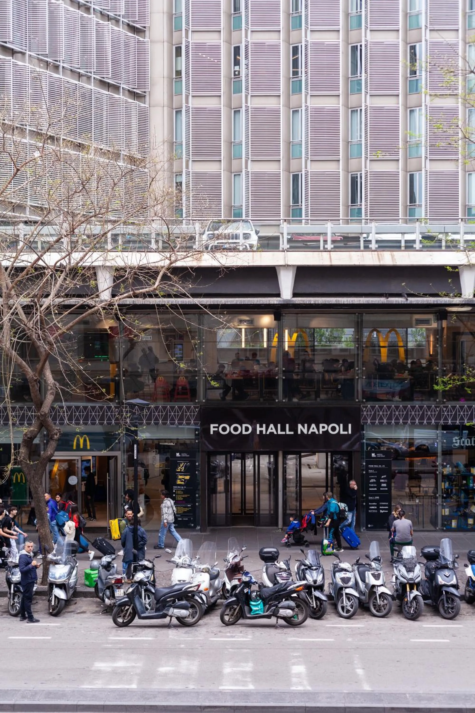 City view in Hub Naples