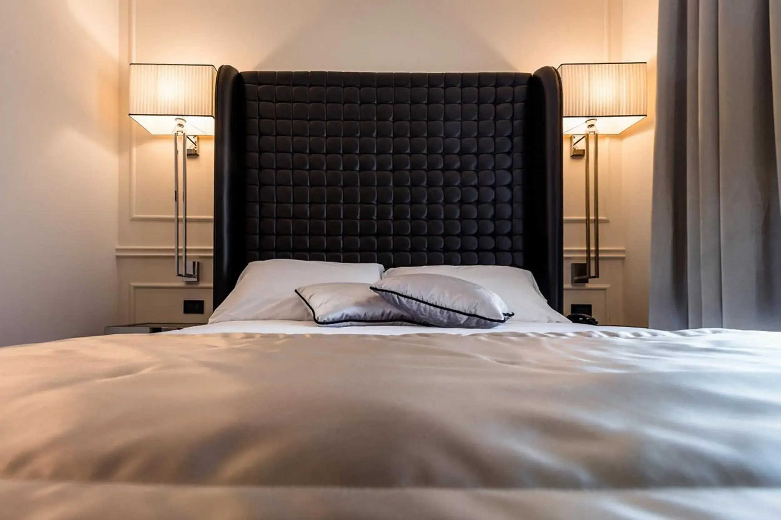 Bedroom, Bed in Verona House Aparthotel Bedroom, Bed in Verona House Aparthotel