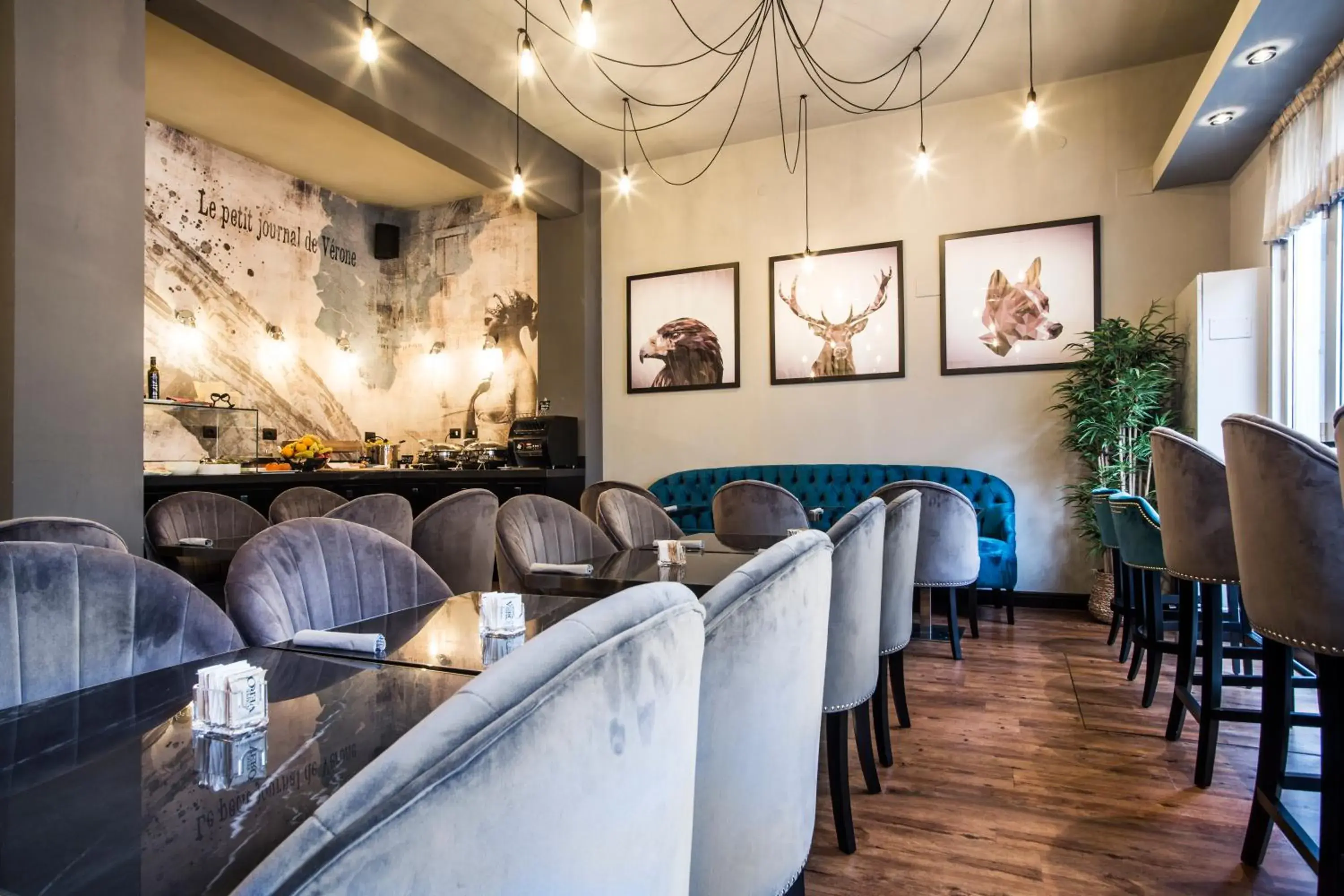 Restaurant/places to eat in Verona House Aparthotel Restaurant/places to eat in Verona House Aparthotel