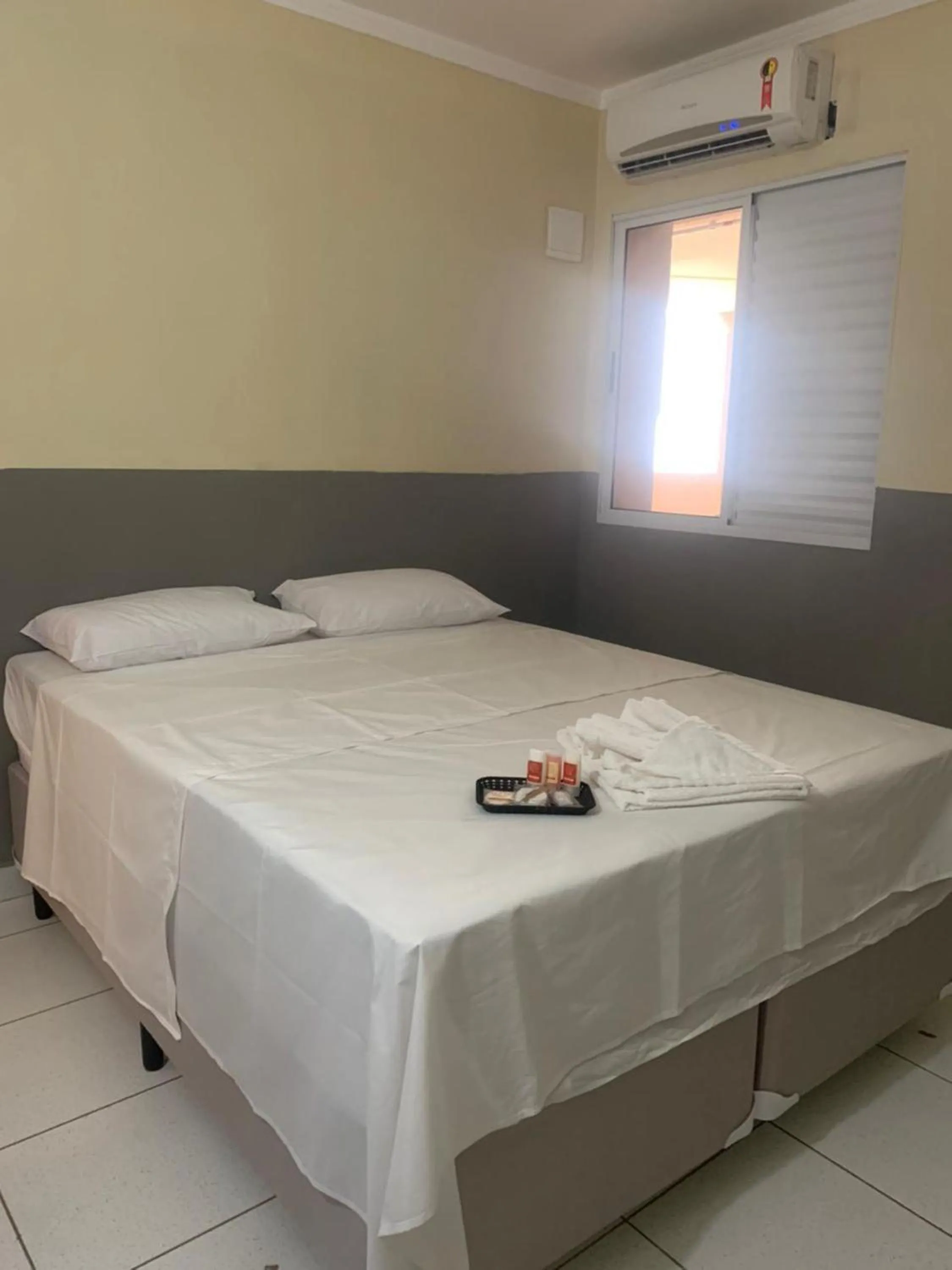 Bedroom, Bed in Hotel Barão Ribeirão