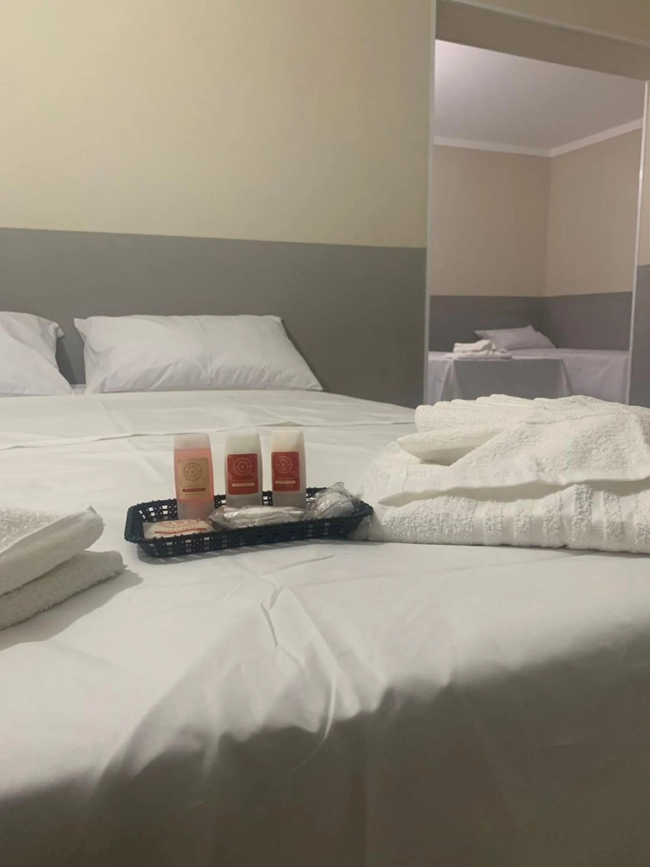 Bedroom, Bed in Hotel Barão Ribeirão