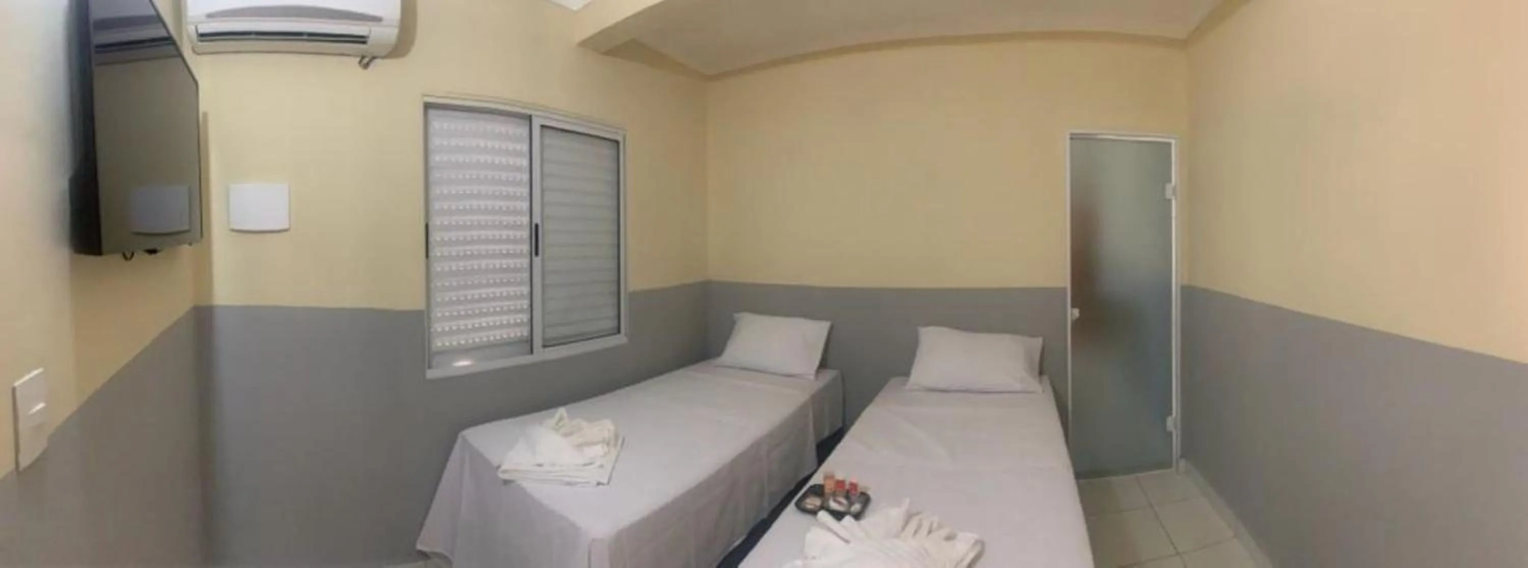 Bedroom, Bed in Hotel Barão Ribeirão