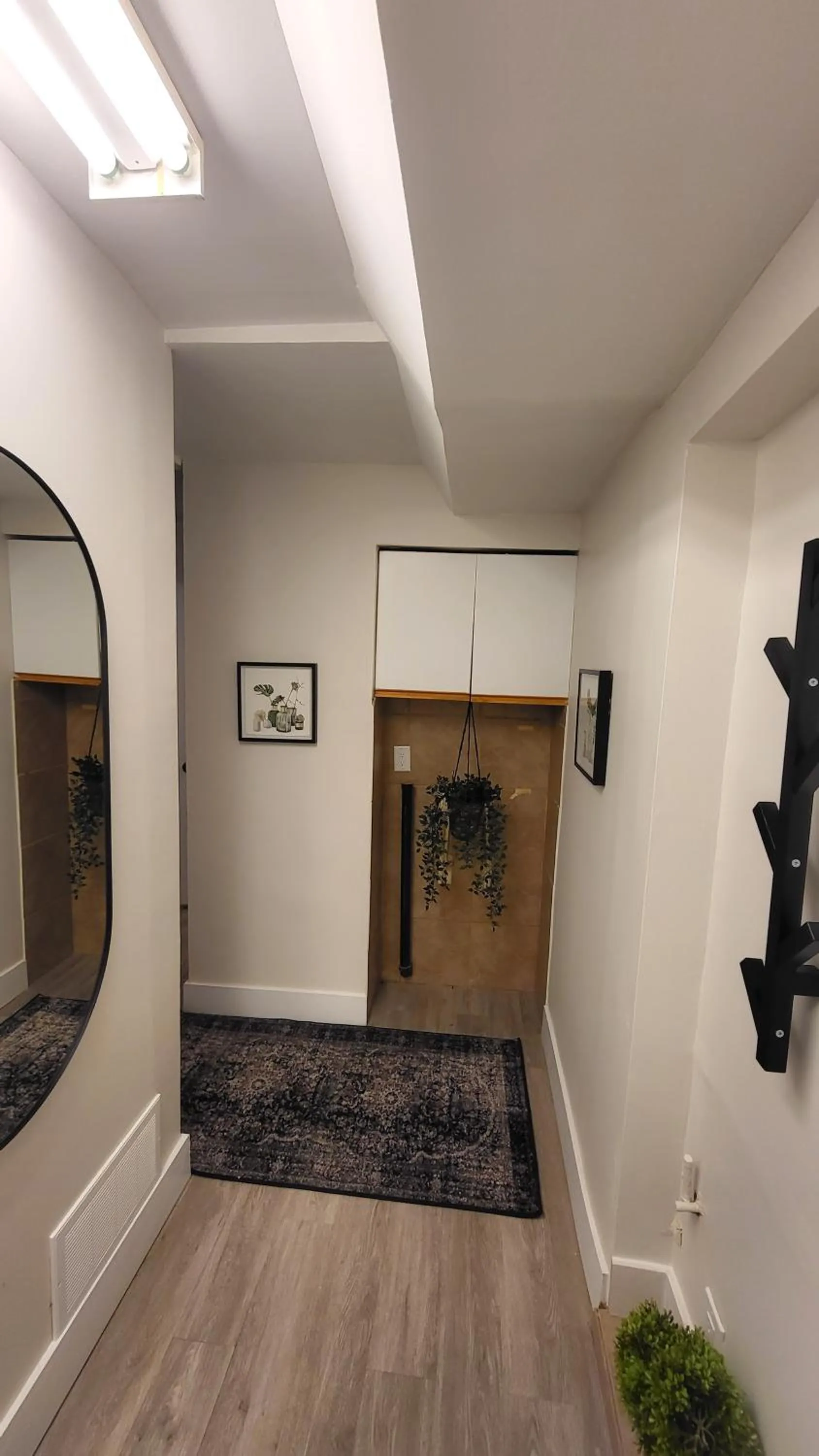 JstLikeHome - Old Ottawa Suite & Guesthouse