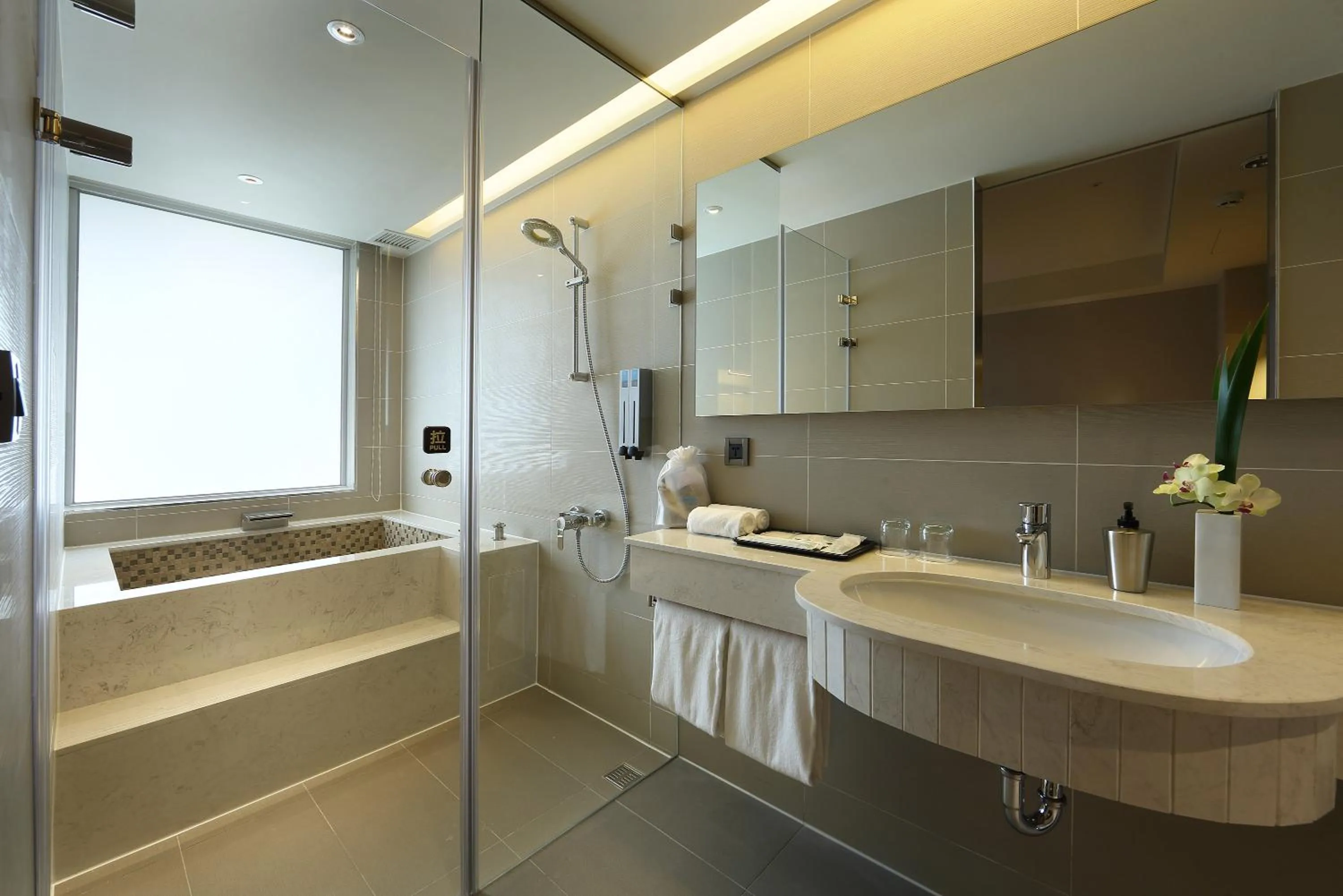 Bathroom in Just Sleep Kaohsiung Zhongzheng