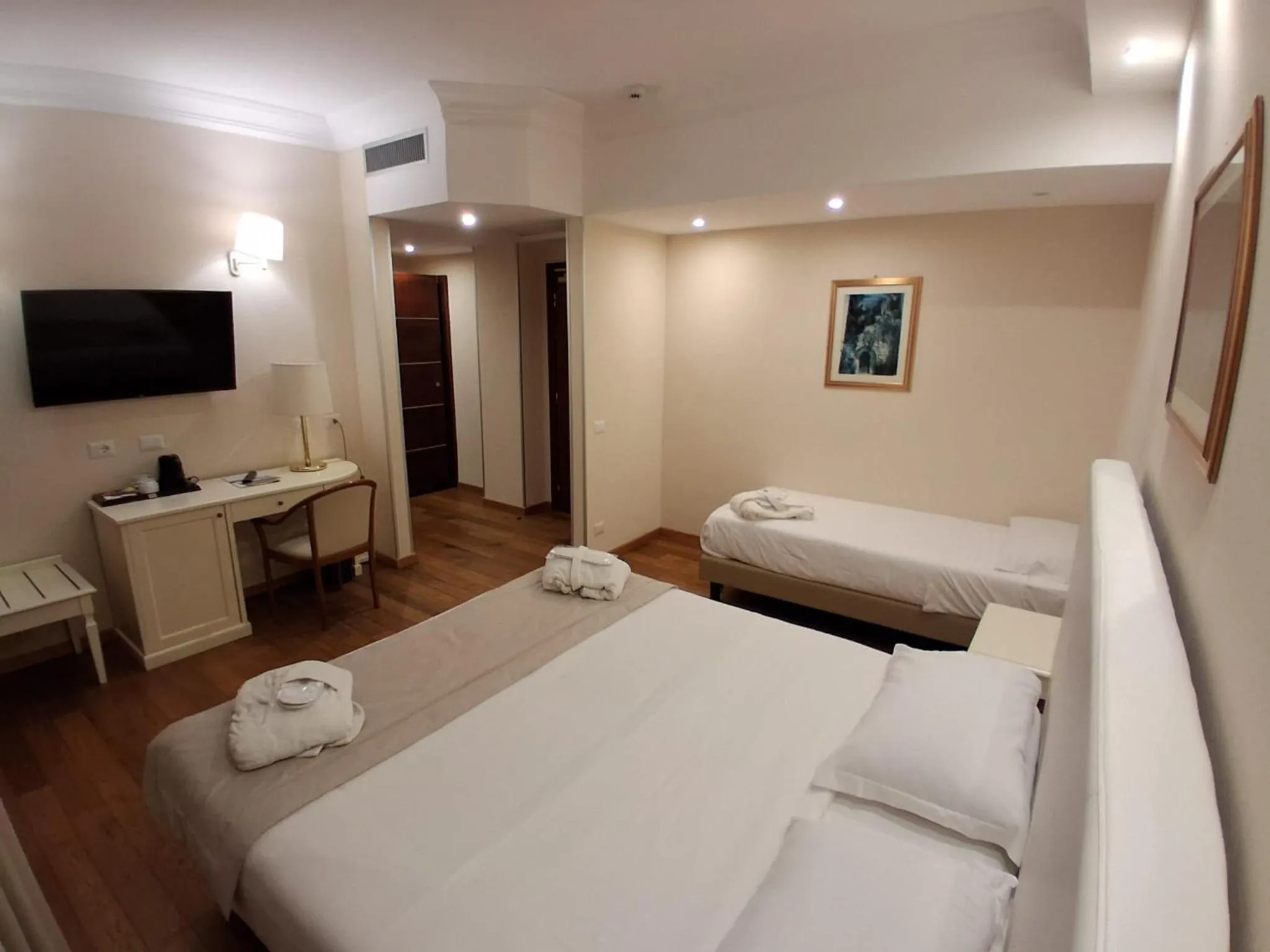 Bedroom, Bed in Hotel Della Valle